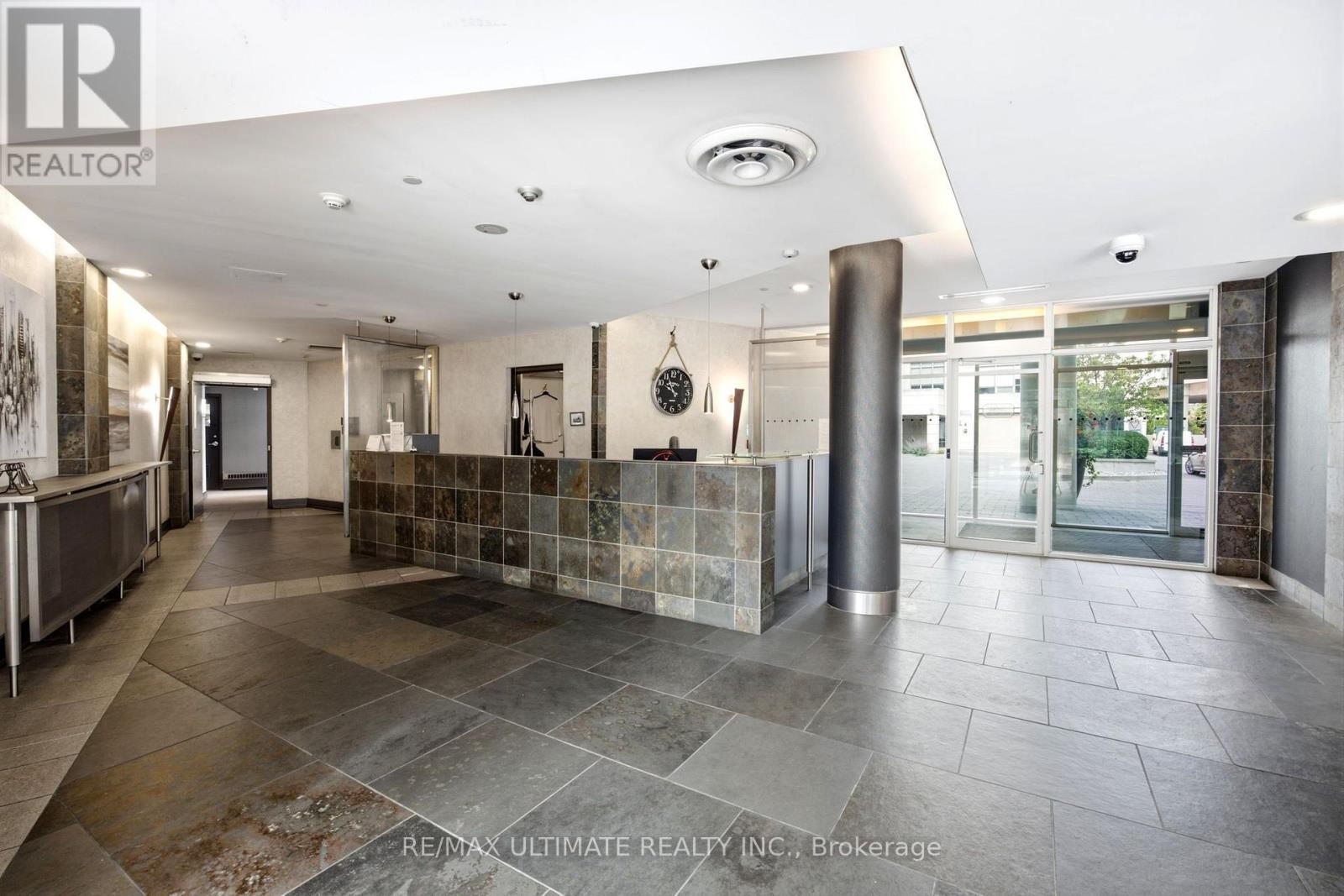 1113 - 5 Marine Parade Drive Property Photo 3