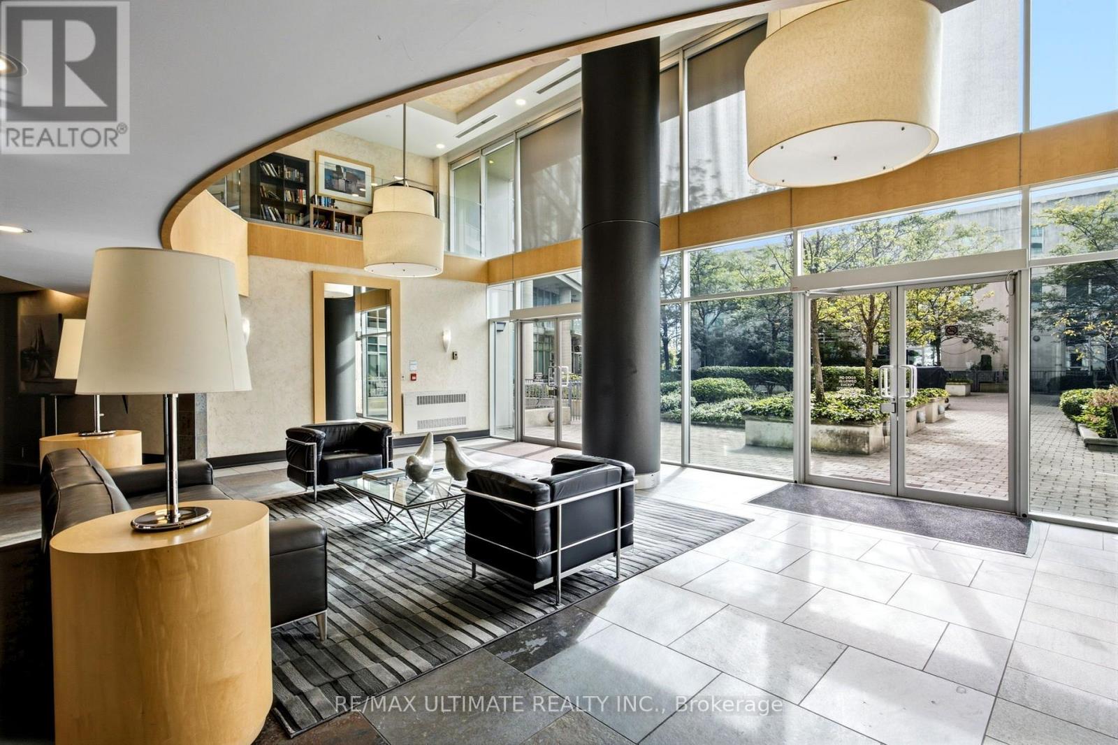 1113 - 5 Marine Parade Drive Property Photo 4