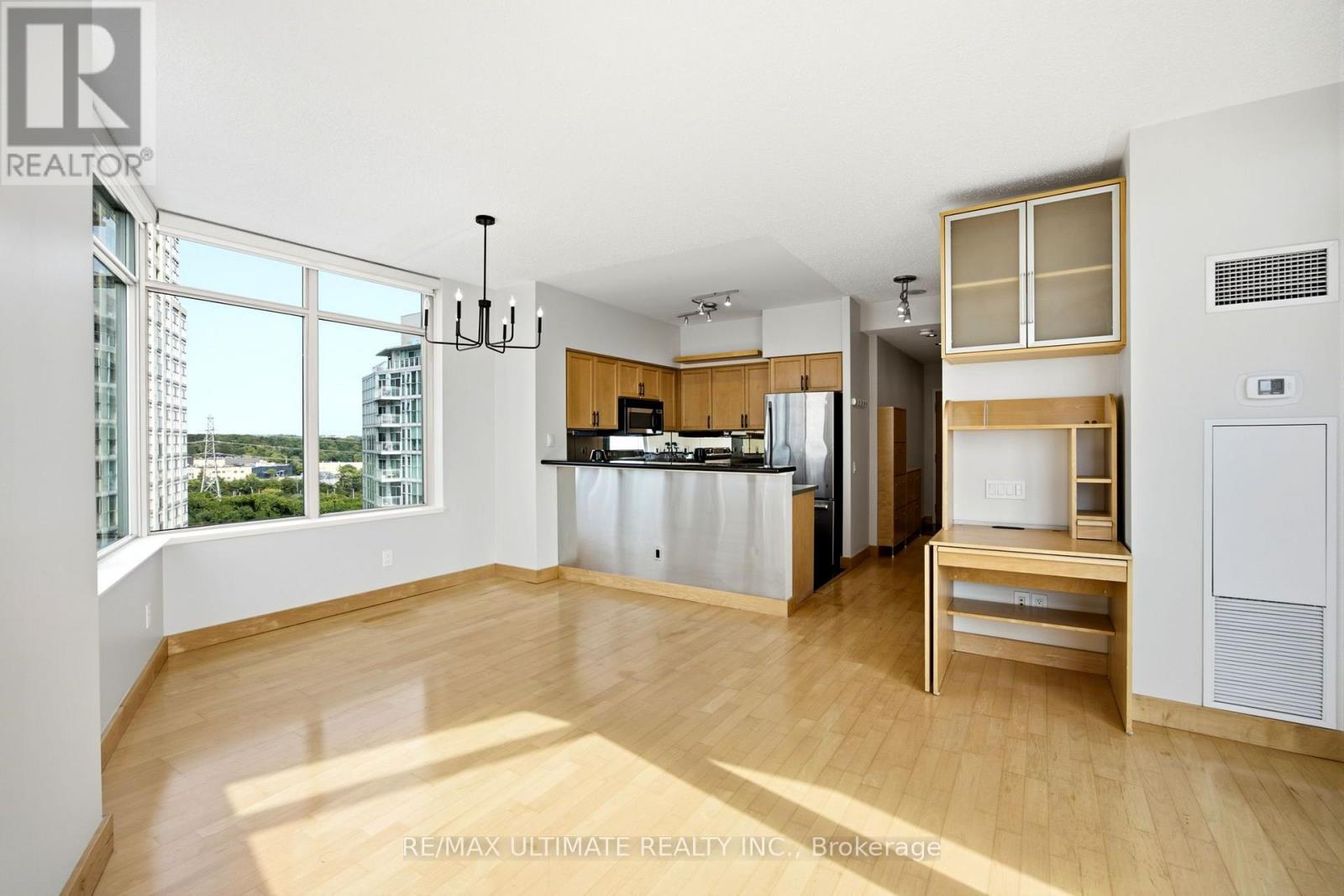 1113 - 5 Marine Parade Drive Property Photo 14