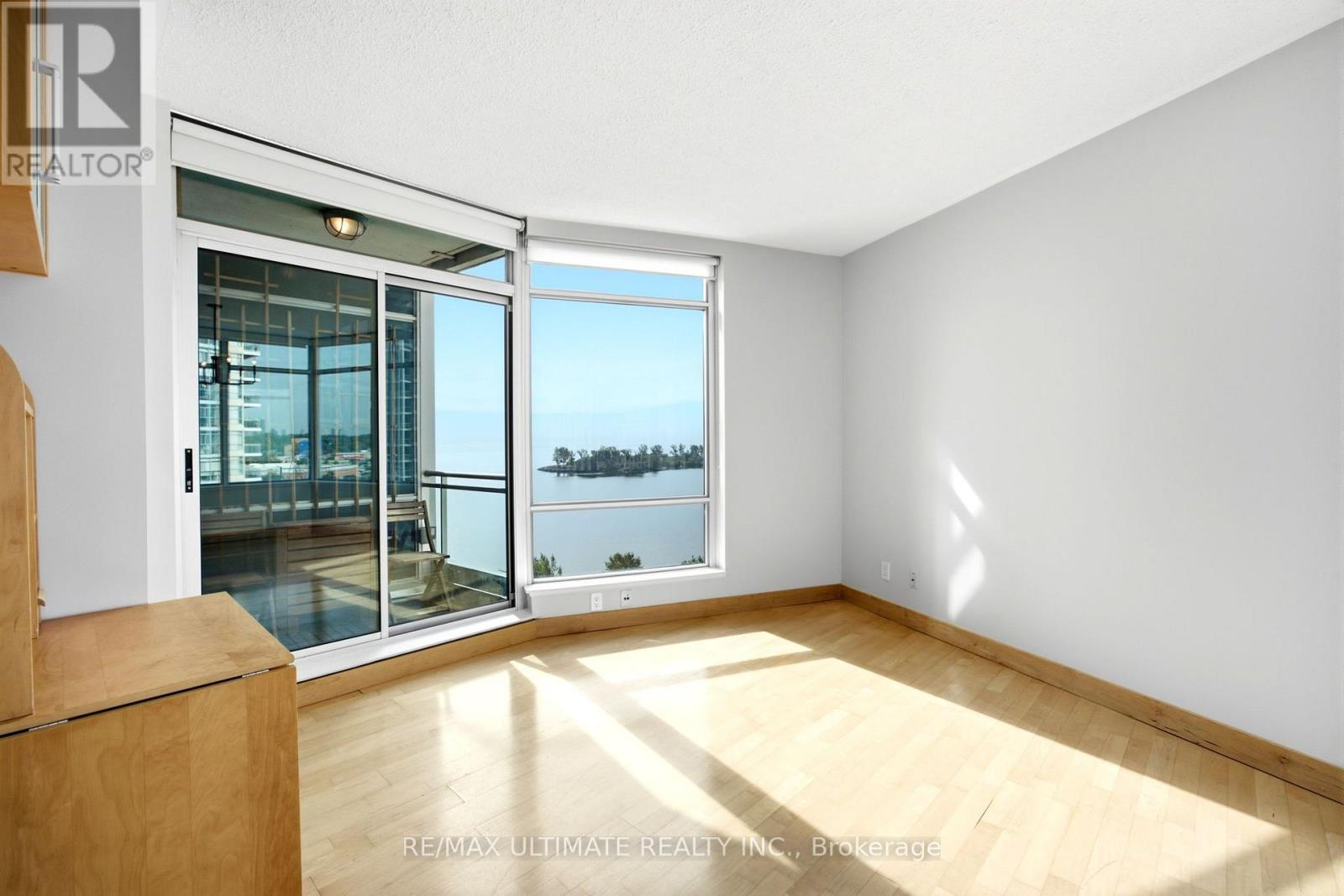 1113 - 5 Marine Parade Drive Property Photo 19