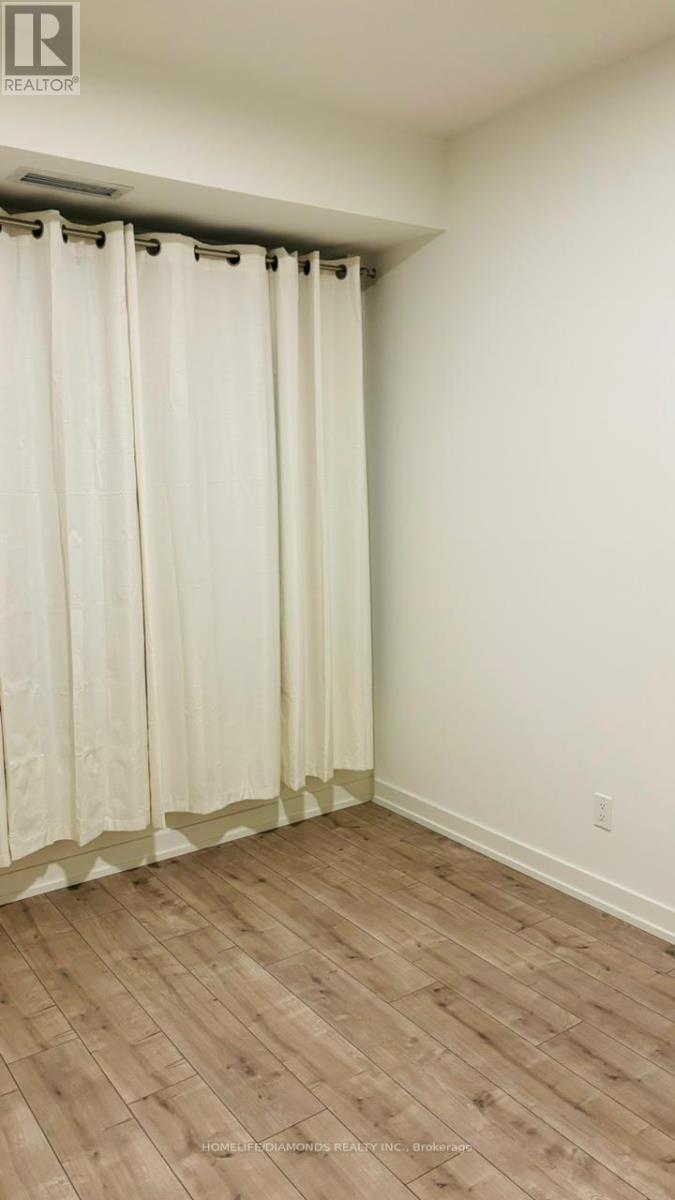 615 - 10 Wilby Crescent Property Photo 12