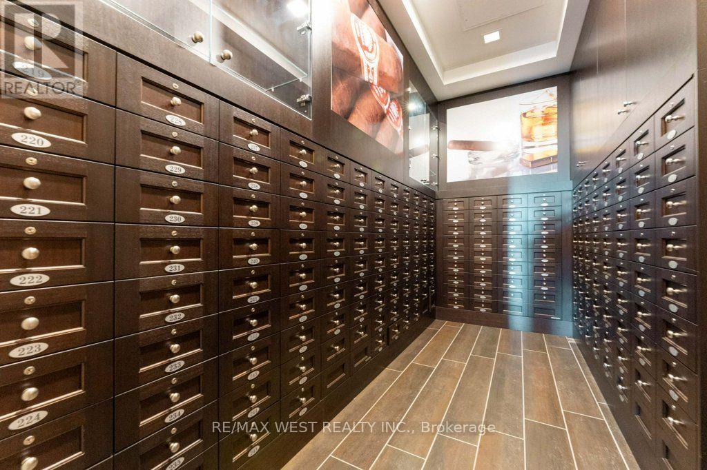 3206 - 20 Shore Breeze Drive Property Photo 19