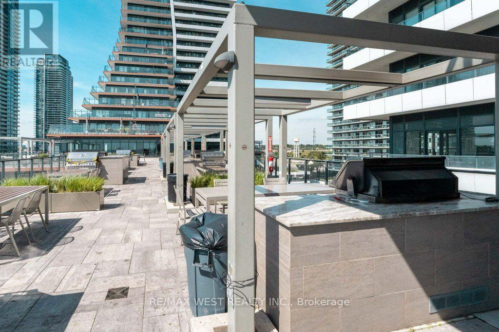 3206 - 20 Shore Breeze Drive Property Photo 22