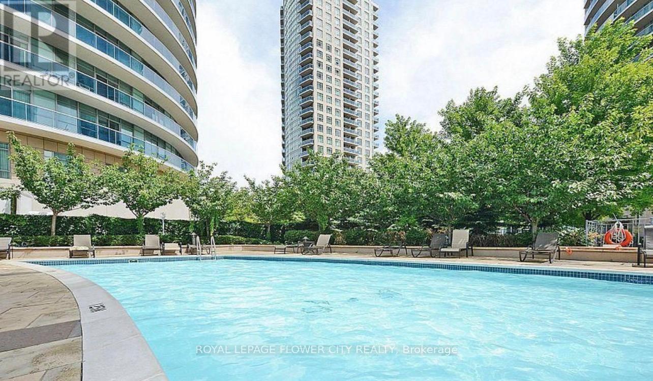 1405 - 90 Absolute Avenue Property Photo 12