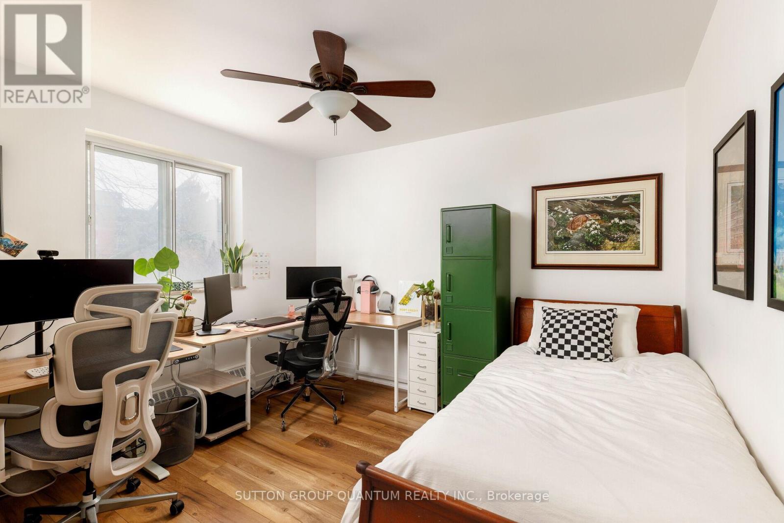 401 - 15 Elizabeth Street N Property Photo 36