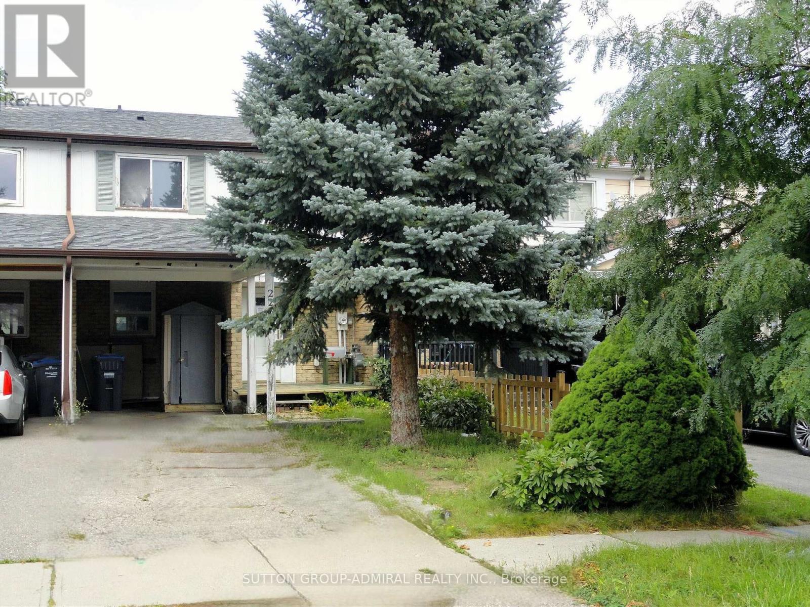 228 Royal Salisbury Way Property Photo 1