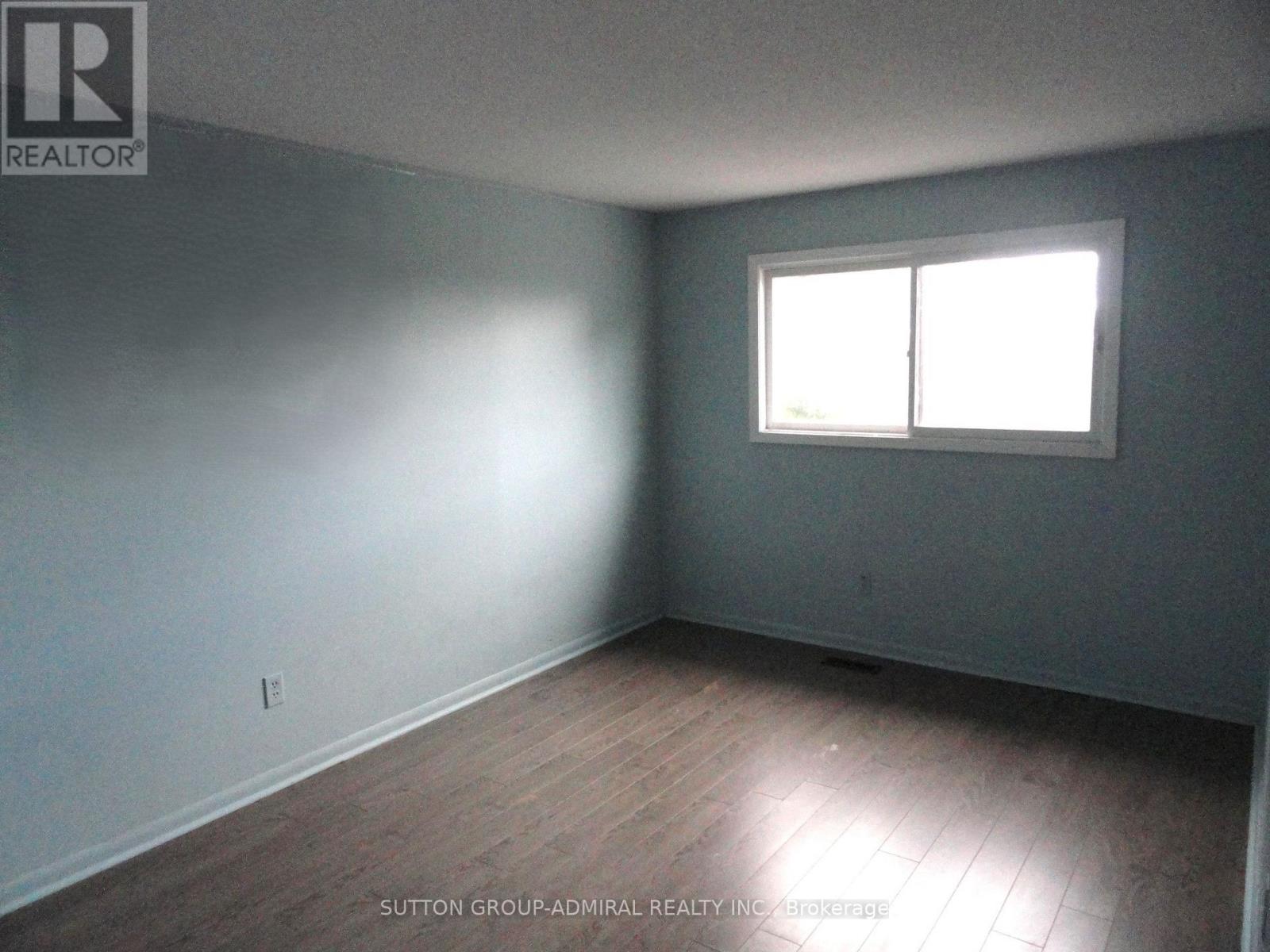228 Royal Salisbury Way Property Photo 6