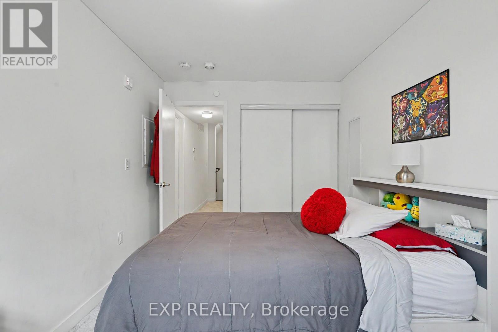 3 - 3425 Ridgeway Drive Property Photo 18