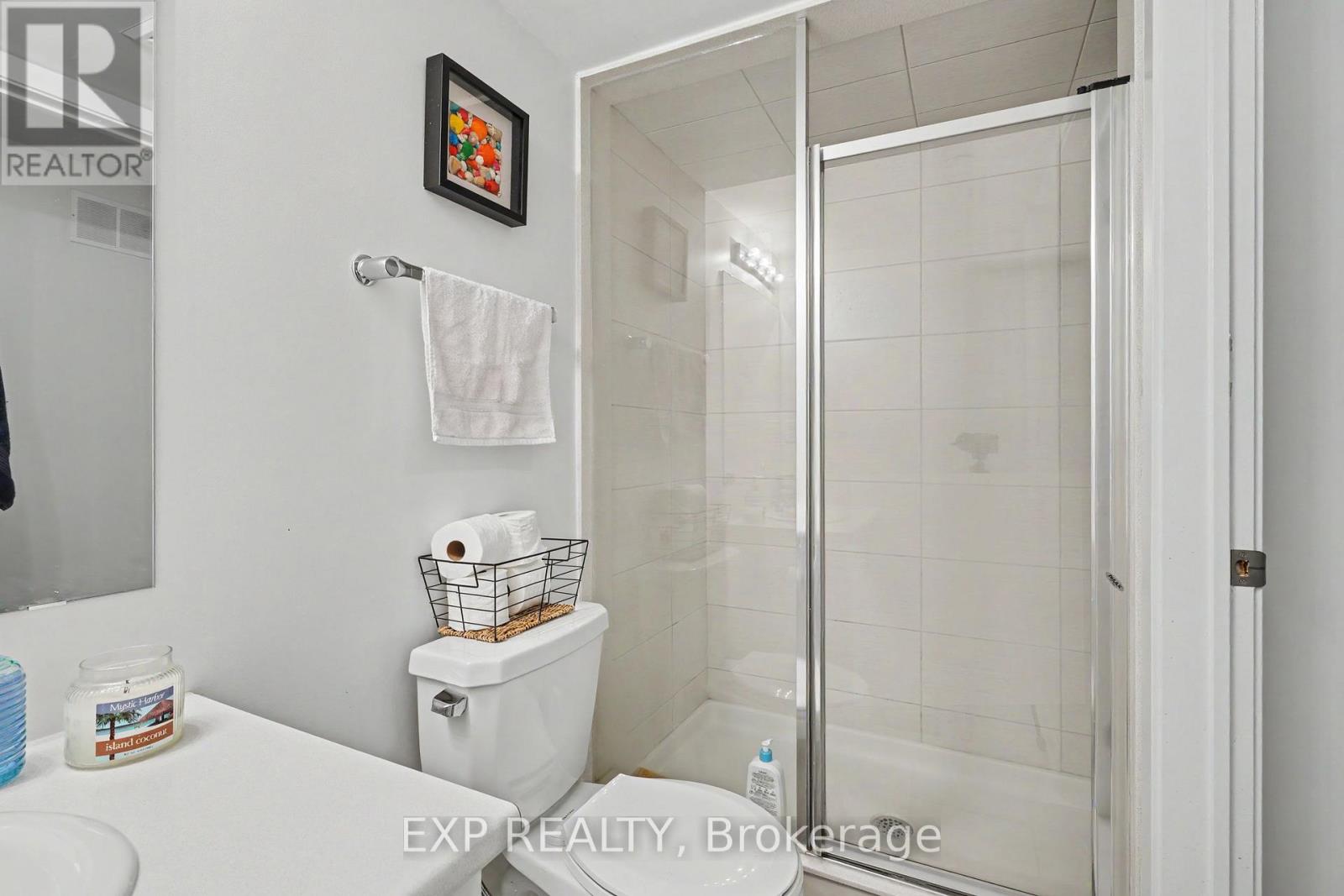 3 - 3425 Ridgeway Drive Property Photo 20