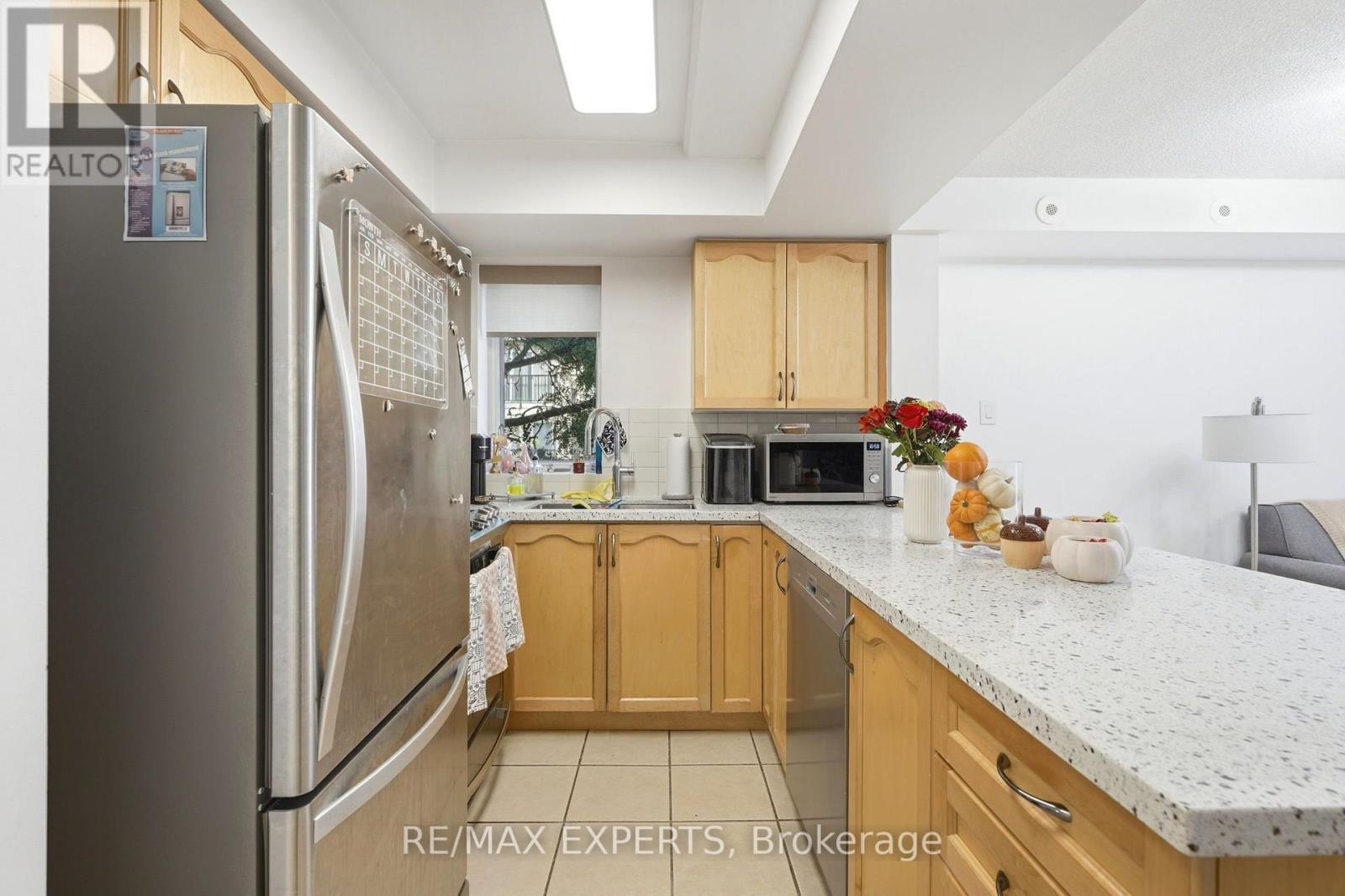 2025 - 85 George Appleton Way Property Photo 13