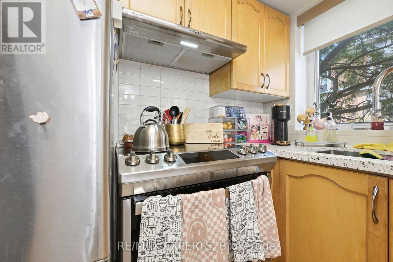 2025 - 85 George Appleton Way Property Photo 15