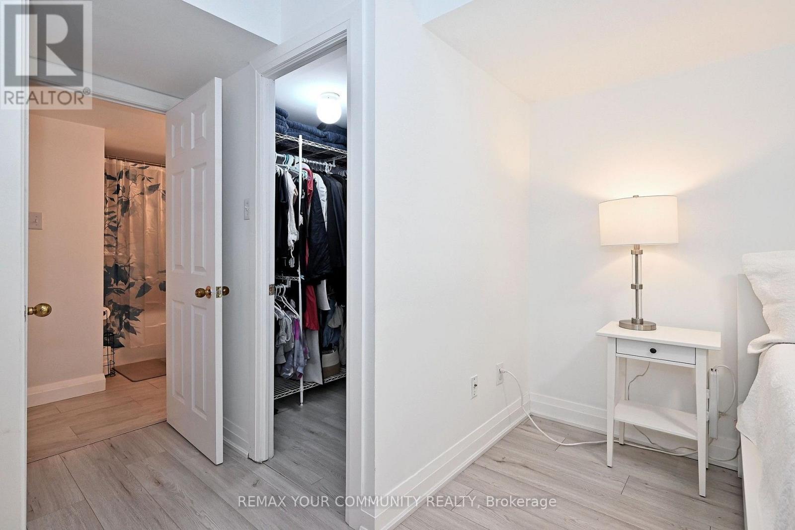 1047 - 115 George Appleton Way Property Photo 22