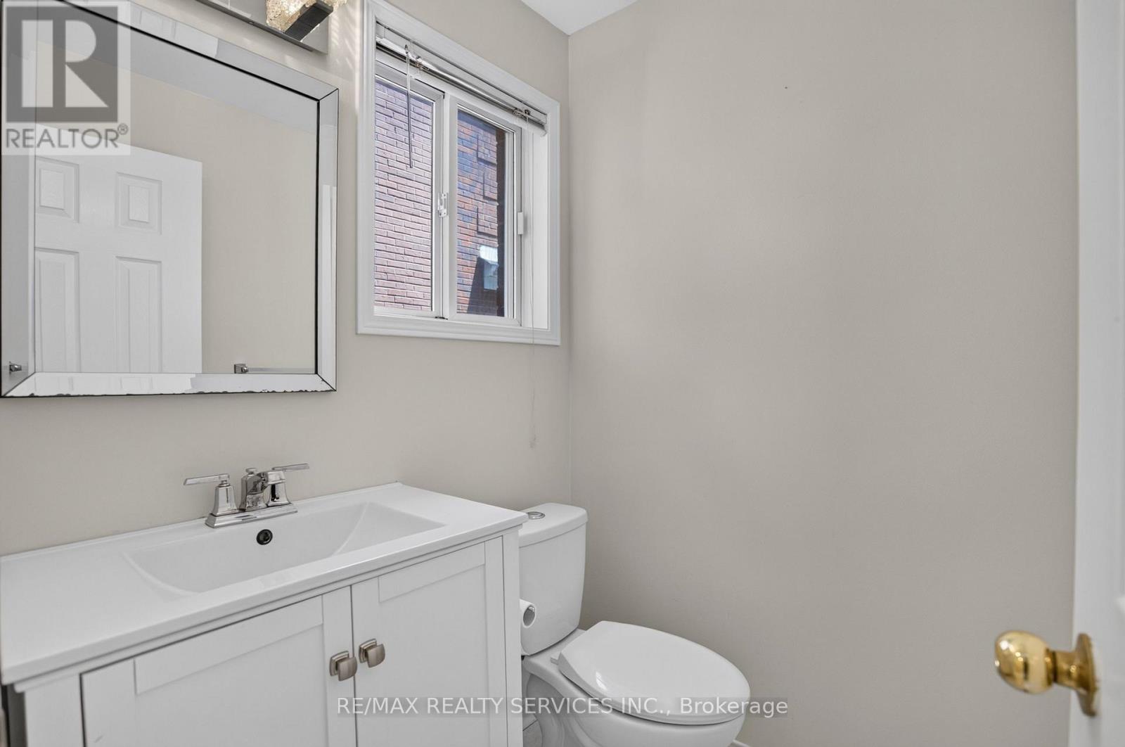 2153 Oak Bliss Crescent Property Photo 24