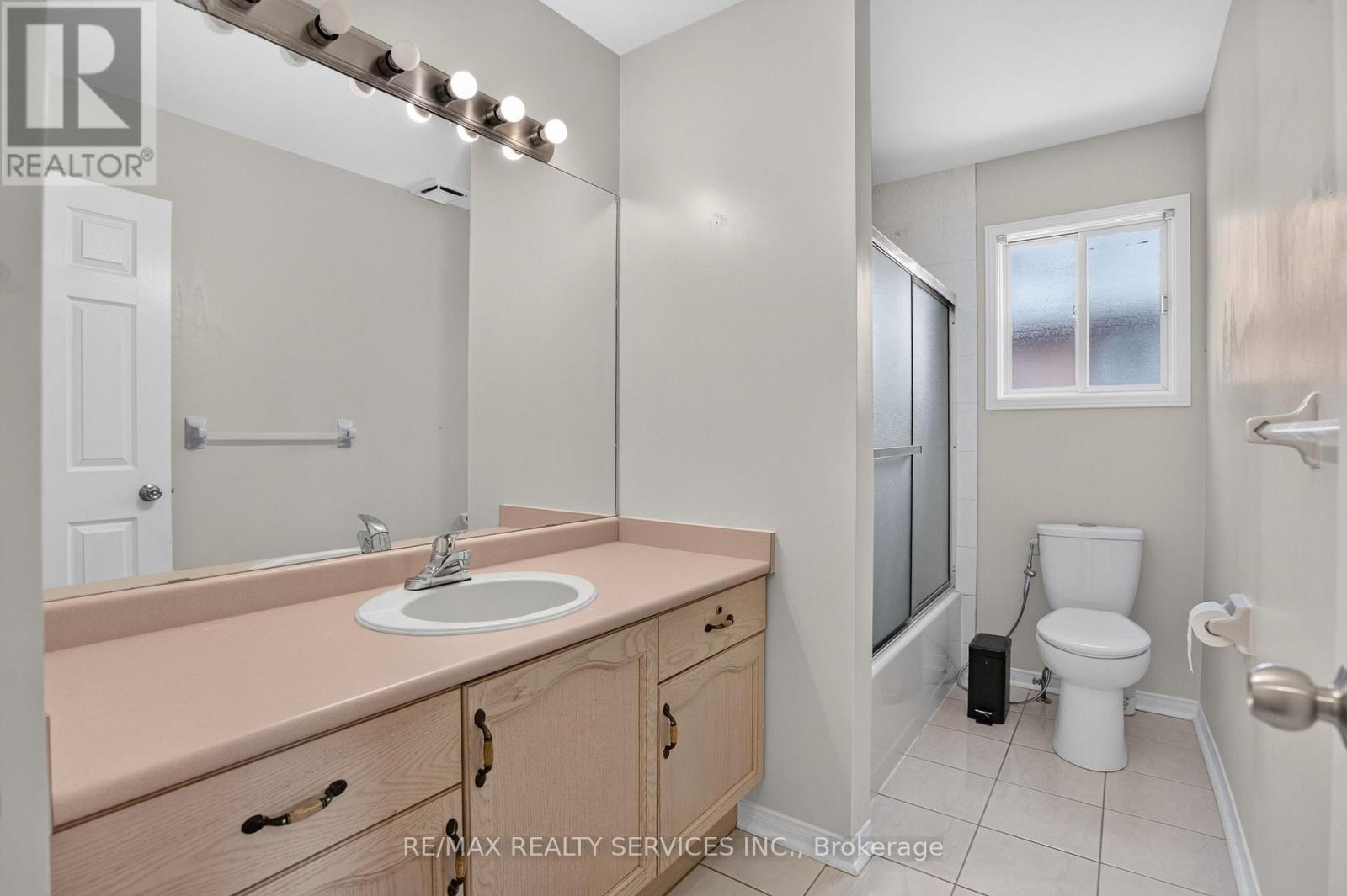 2153 Oak Bliss Crescent Property Photo 43