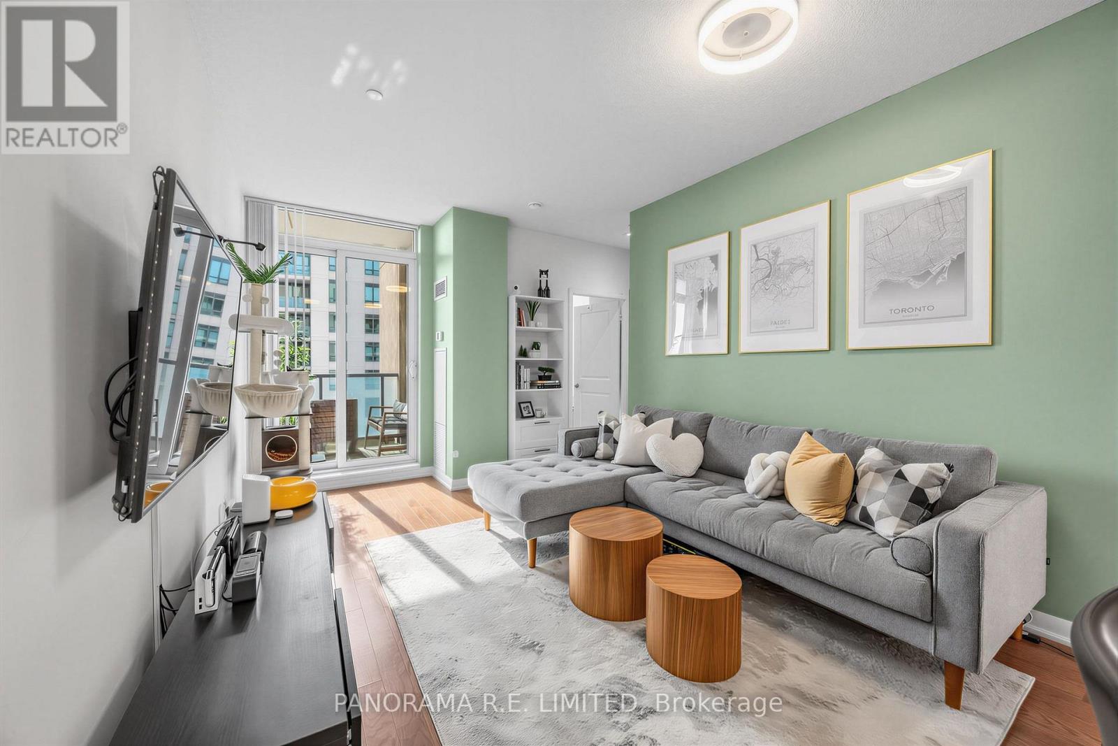 2806 - 215 Sherway Gardens Road Property Photo 2