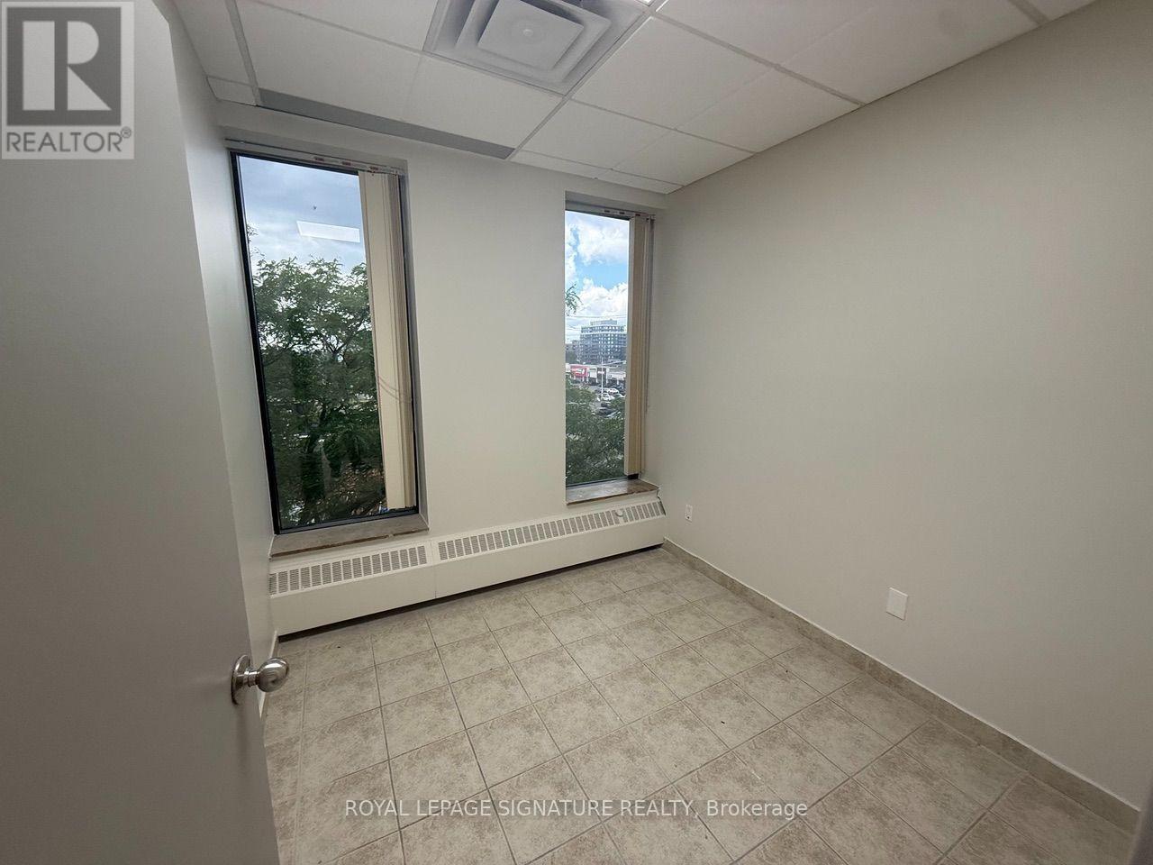 404 - 1017 Wilson Avenue Property Photo 3