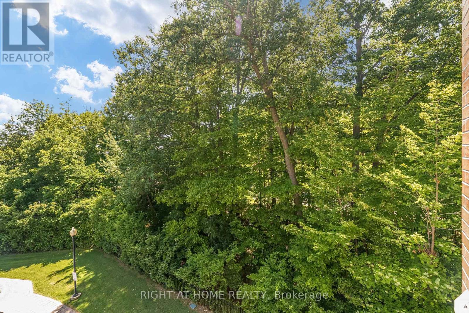 410 - 483 Faith Drive Property Photo 29