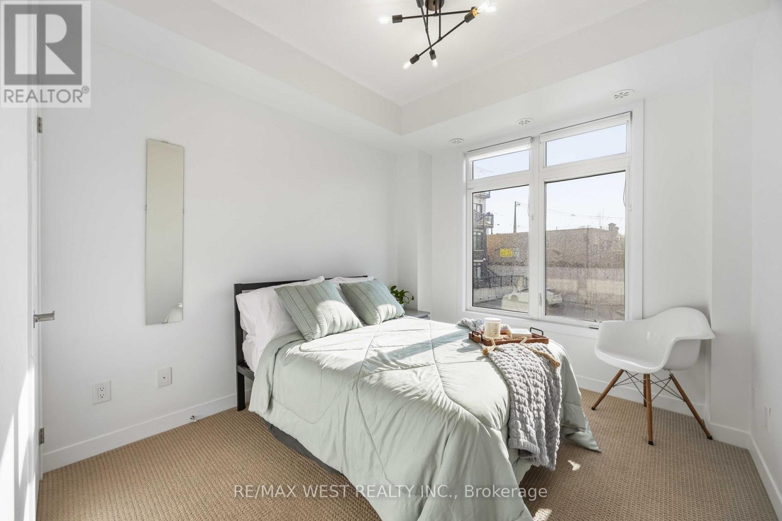 1 - 6 Bicknell Avenue Property Photo 23