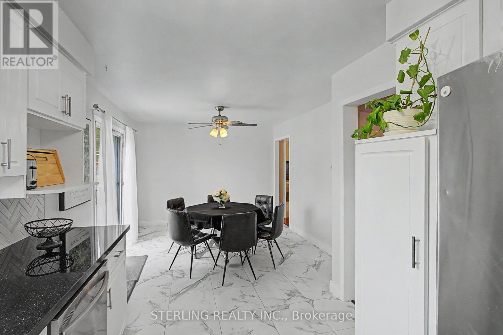72 Sunforest Drive Property Photo 13