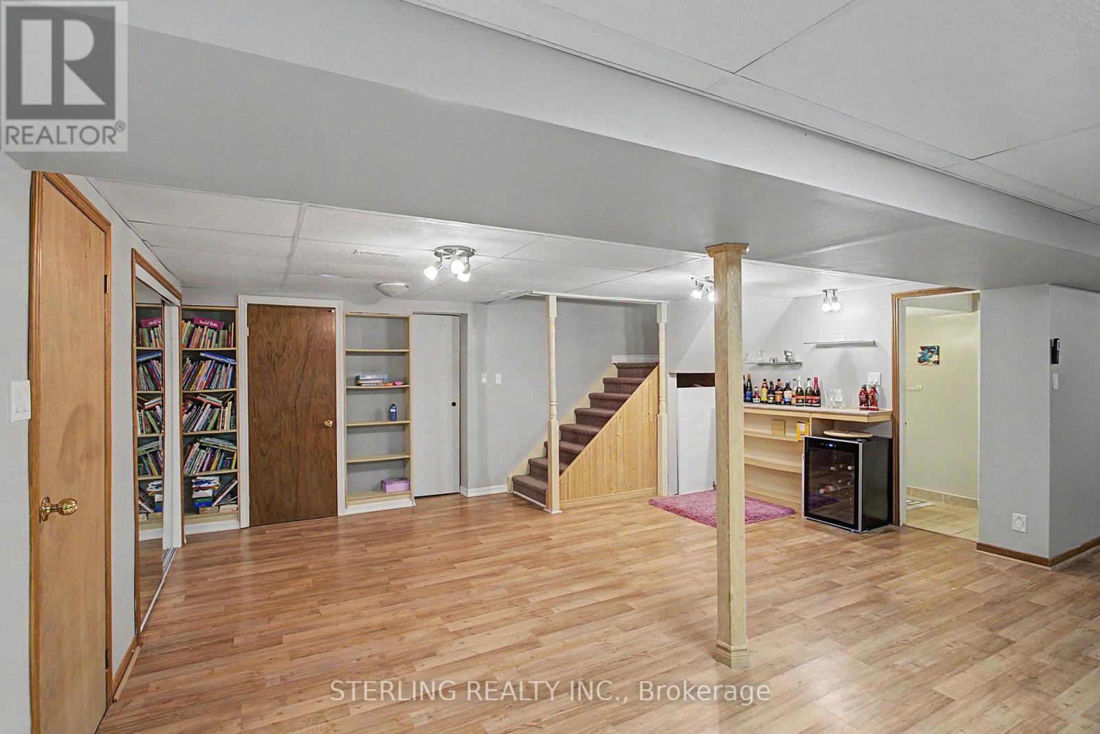 72 Sunforest Drive Property Photo 34