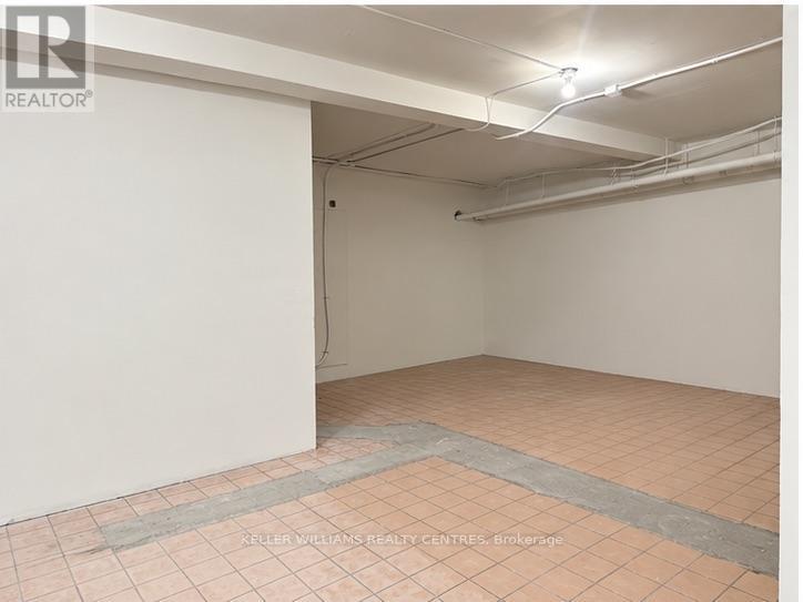 A - 1402 Queen Street W Property Photo 5
