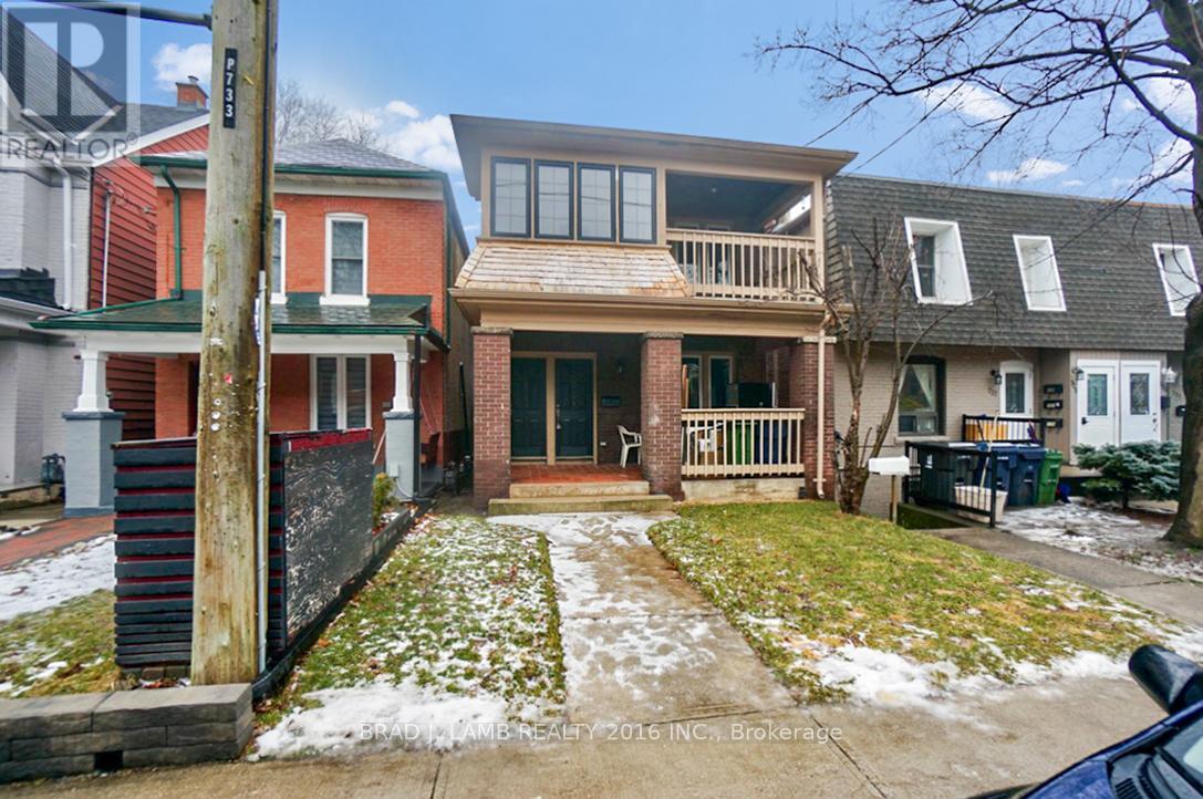 3 - 731 INDIAN ROAD