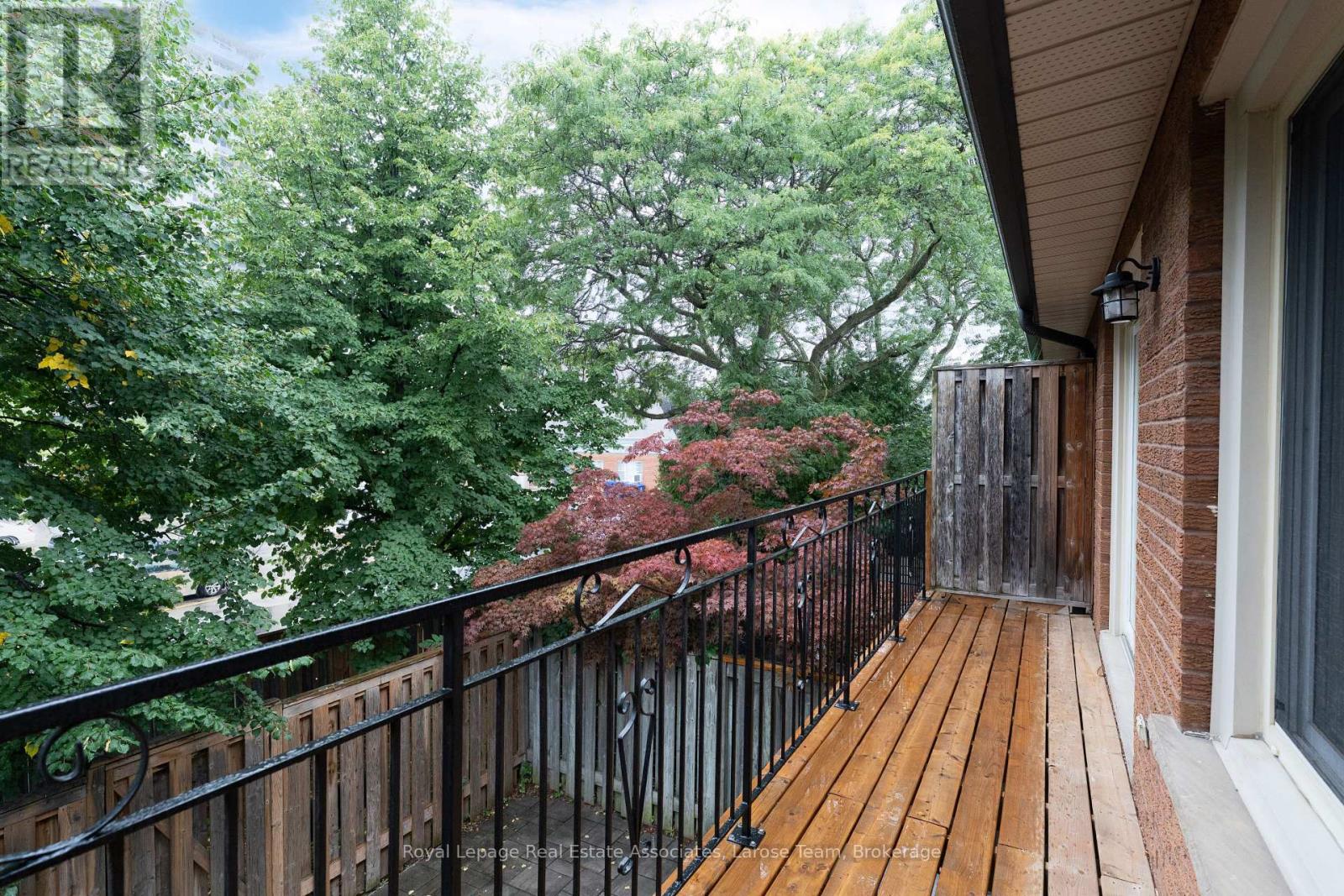 58 Silver Shadow Path Property Photo 15