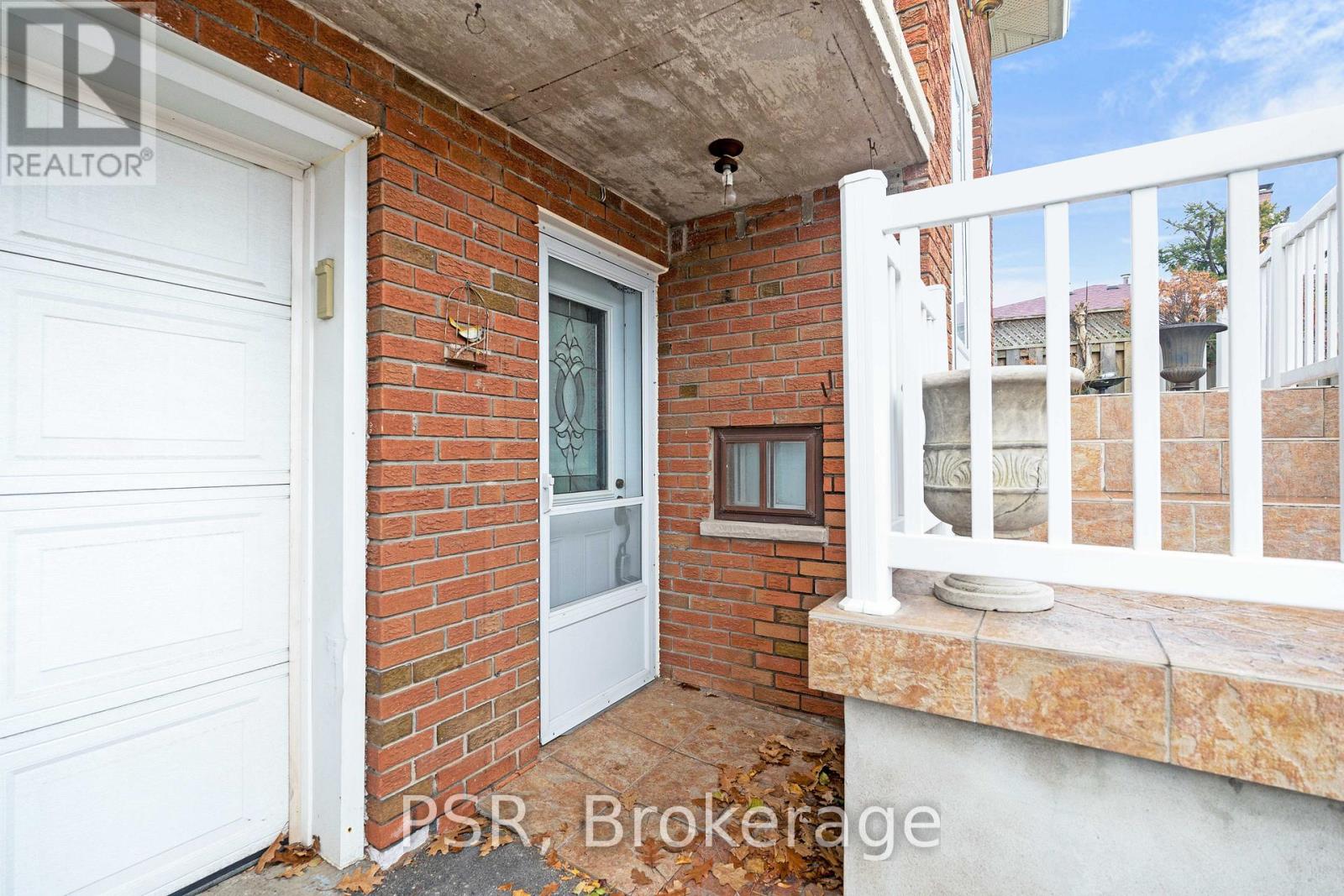 60 Bamford Crescent Property Photo 6