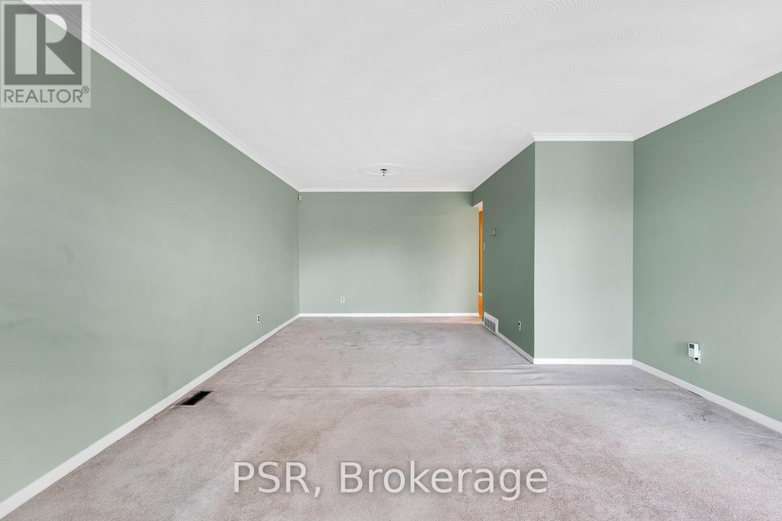 60 Bamford Crescent Property Photo 10