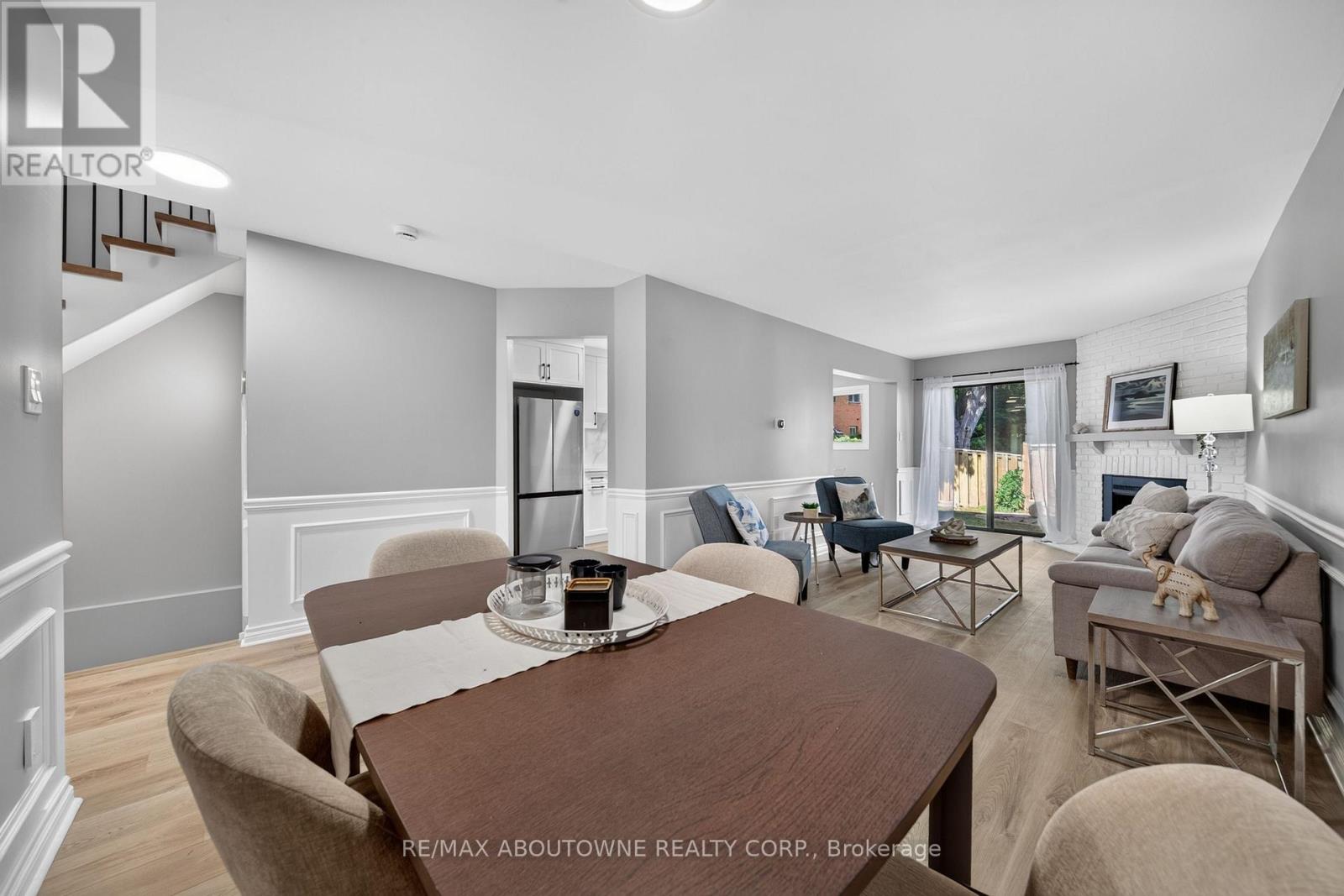 4353 Sawmill Valley Drive Property Photo 16