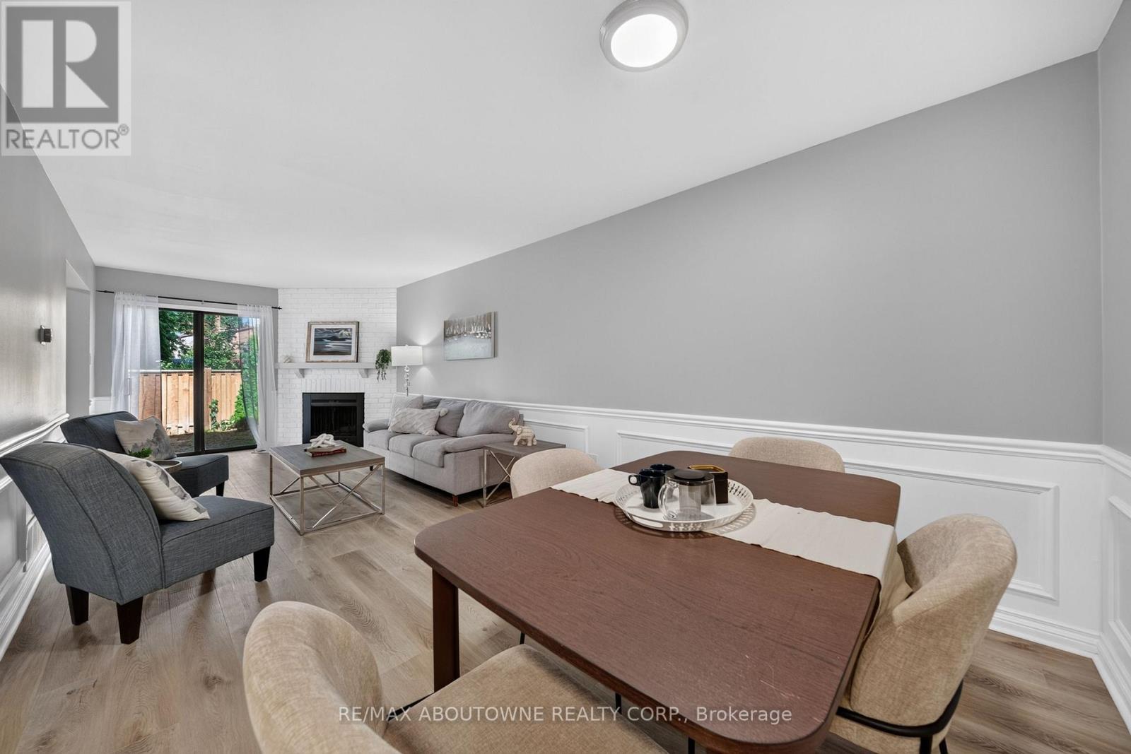4353 Sawmill Valley Drive Property Photo 18