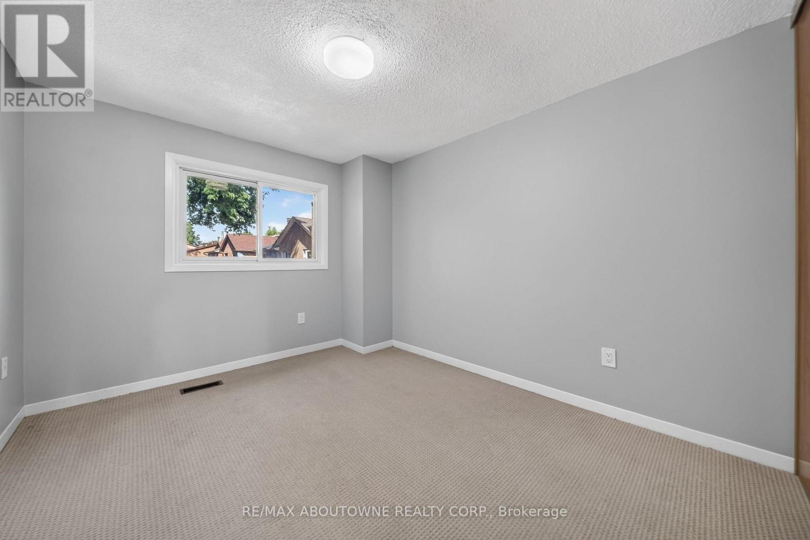 4353 Sawmill Valley Drive Property Photo 37