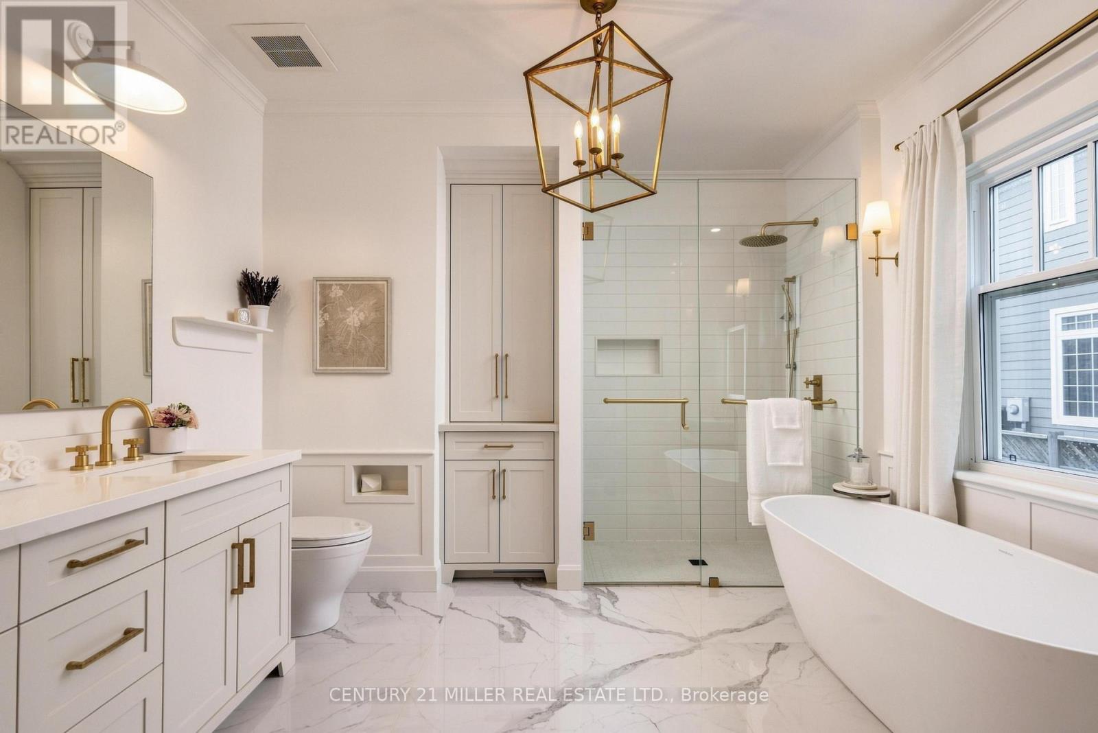 433 Allan Street Property Photo 17