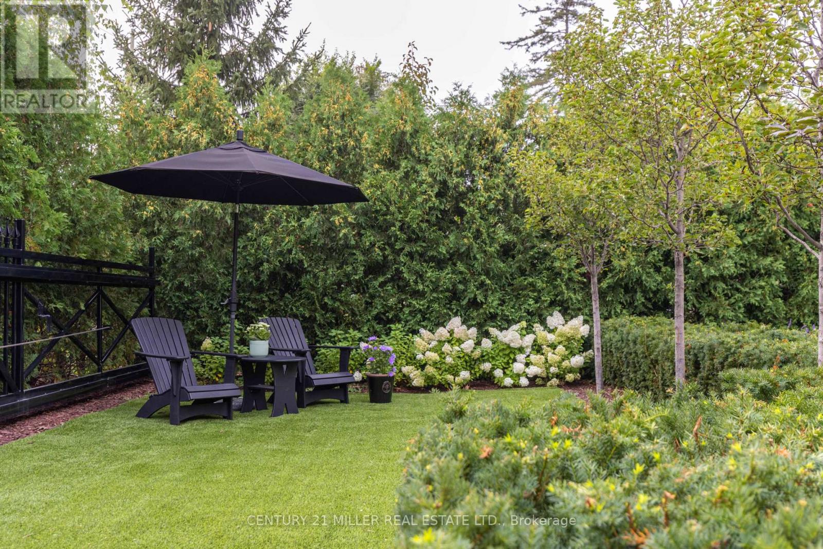 433 Allan Street Property Photo 24