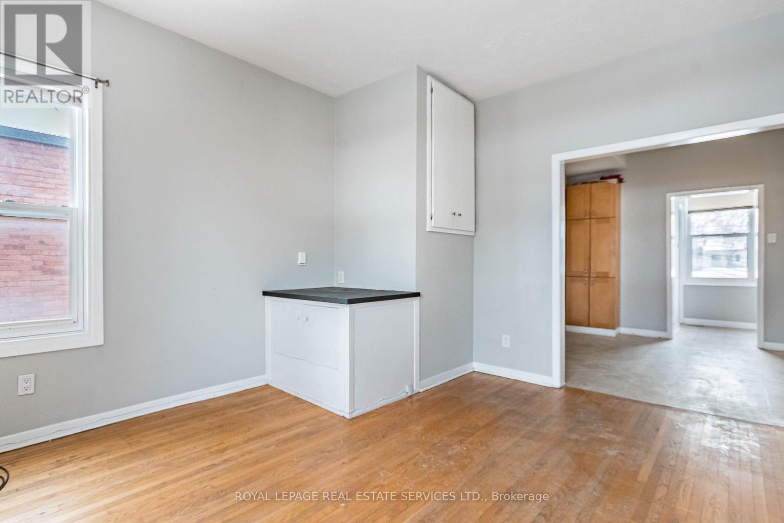 740 Lansdowne Avenue Property Photo 12