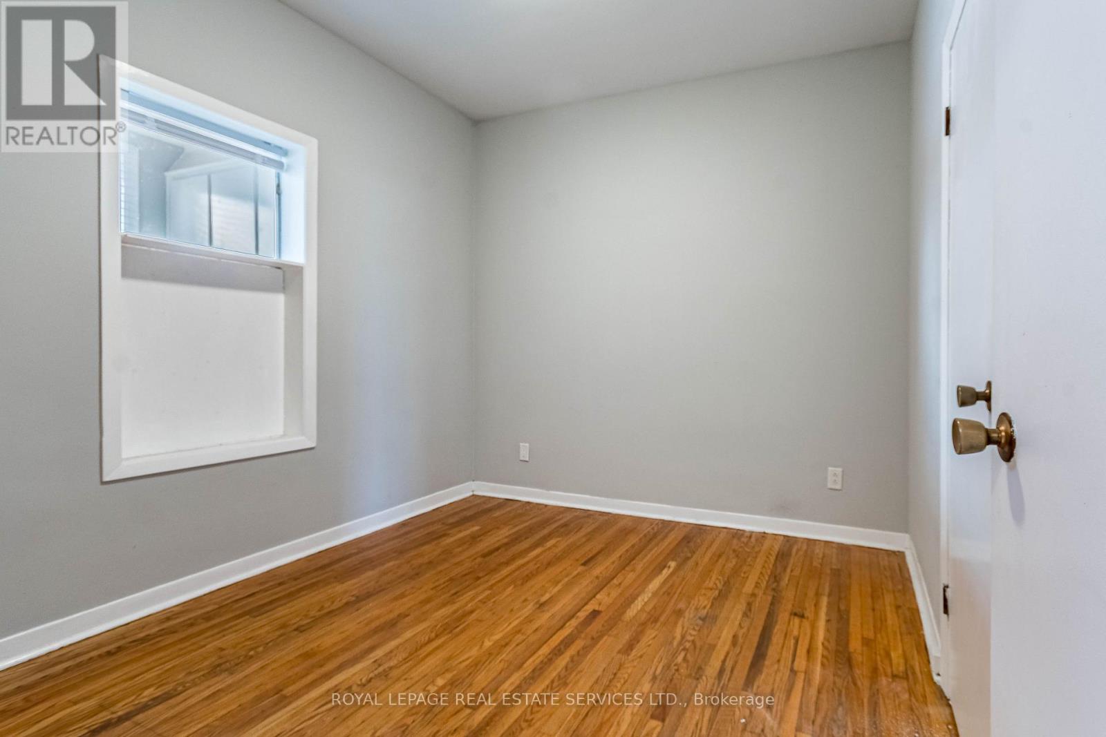 740 Lansdowne Avenue Property Photo 13