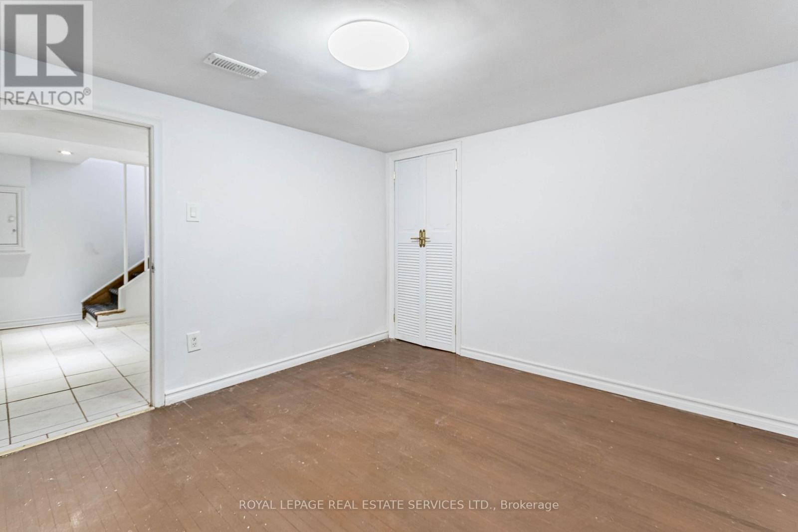 740 Lansdowne Avenue Property Photo 18