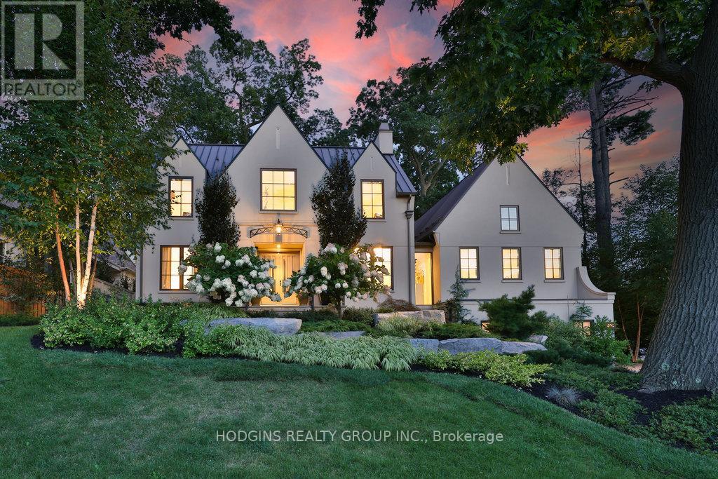 238 Mineola Road W Property Photo 1