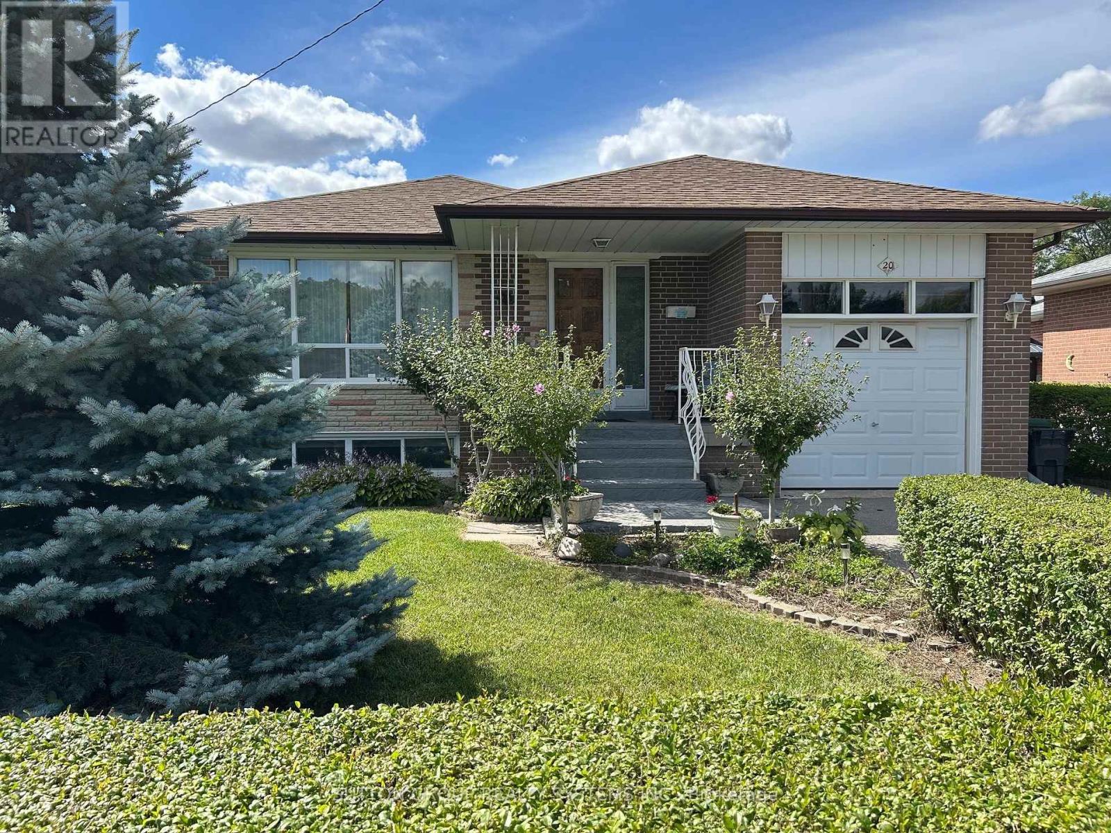 20 Taysham Crescent Property Photo 1