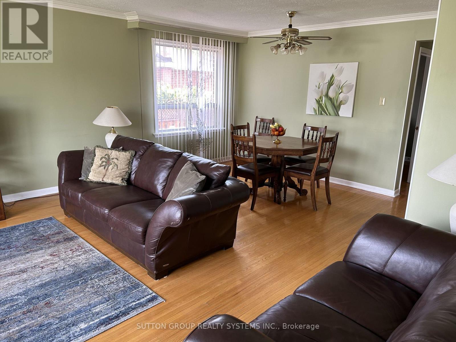 20 Taysham Crescent Property Photo 3