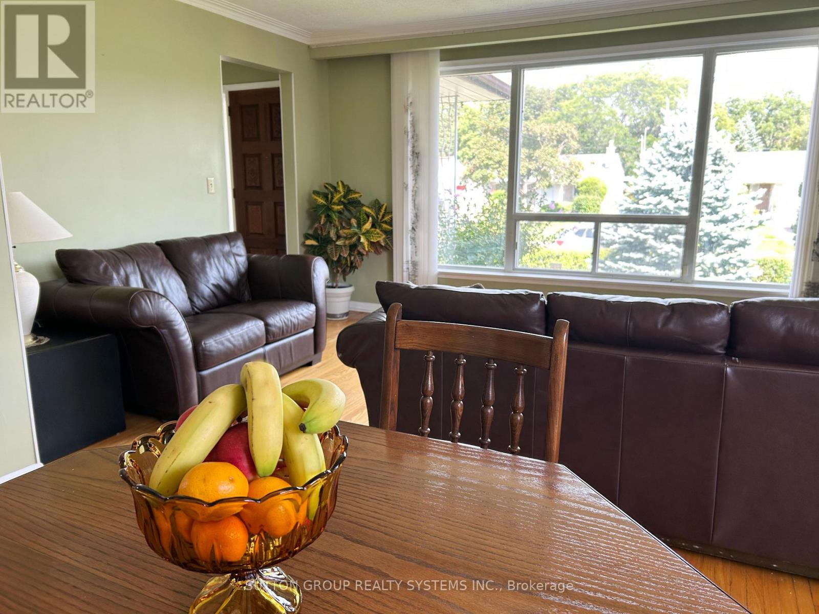 20 Taysham Crescent Property Photo 7