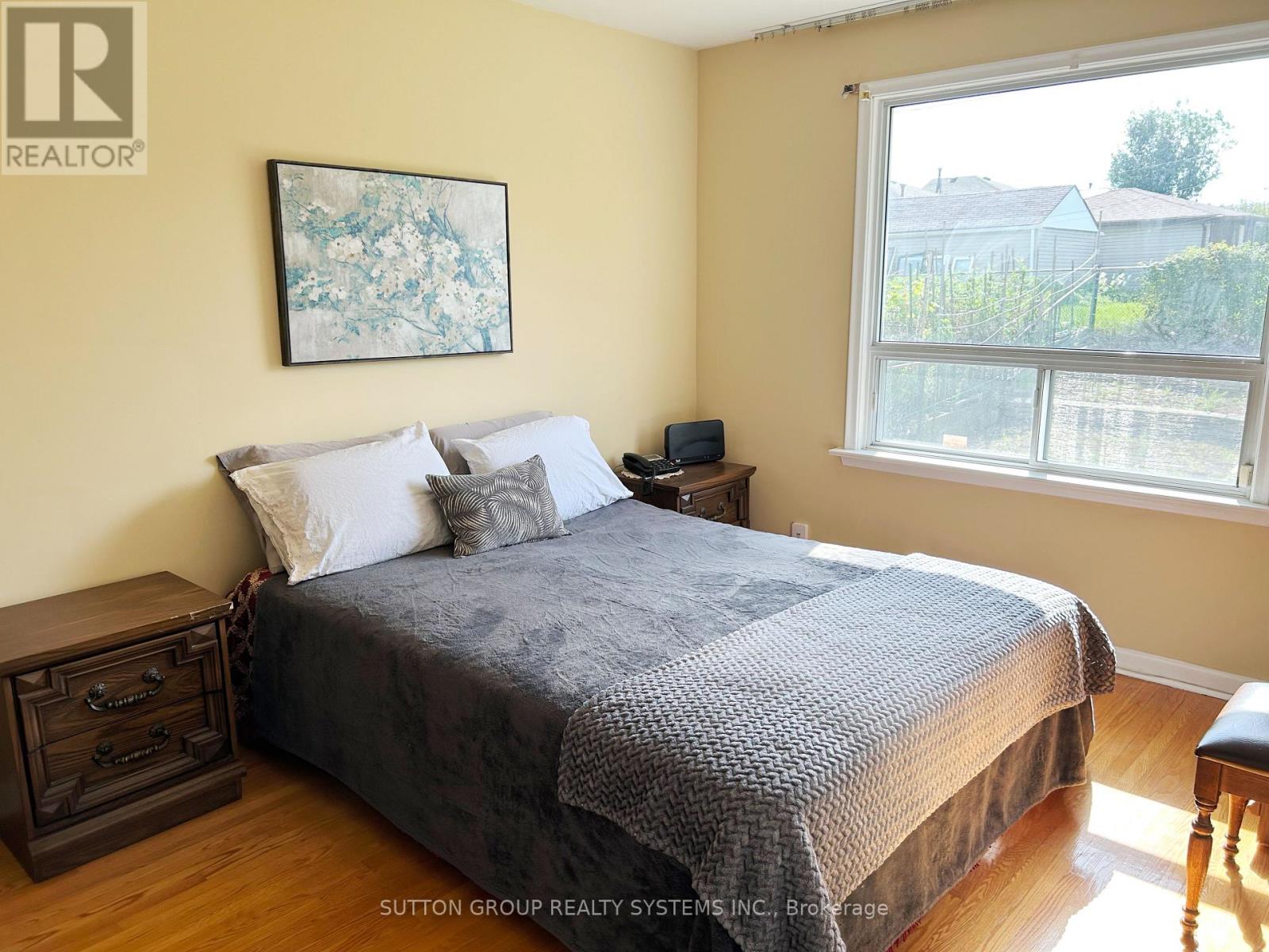 20 Taysham Crescent Property Photo 10