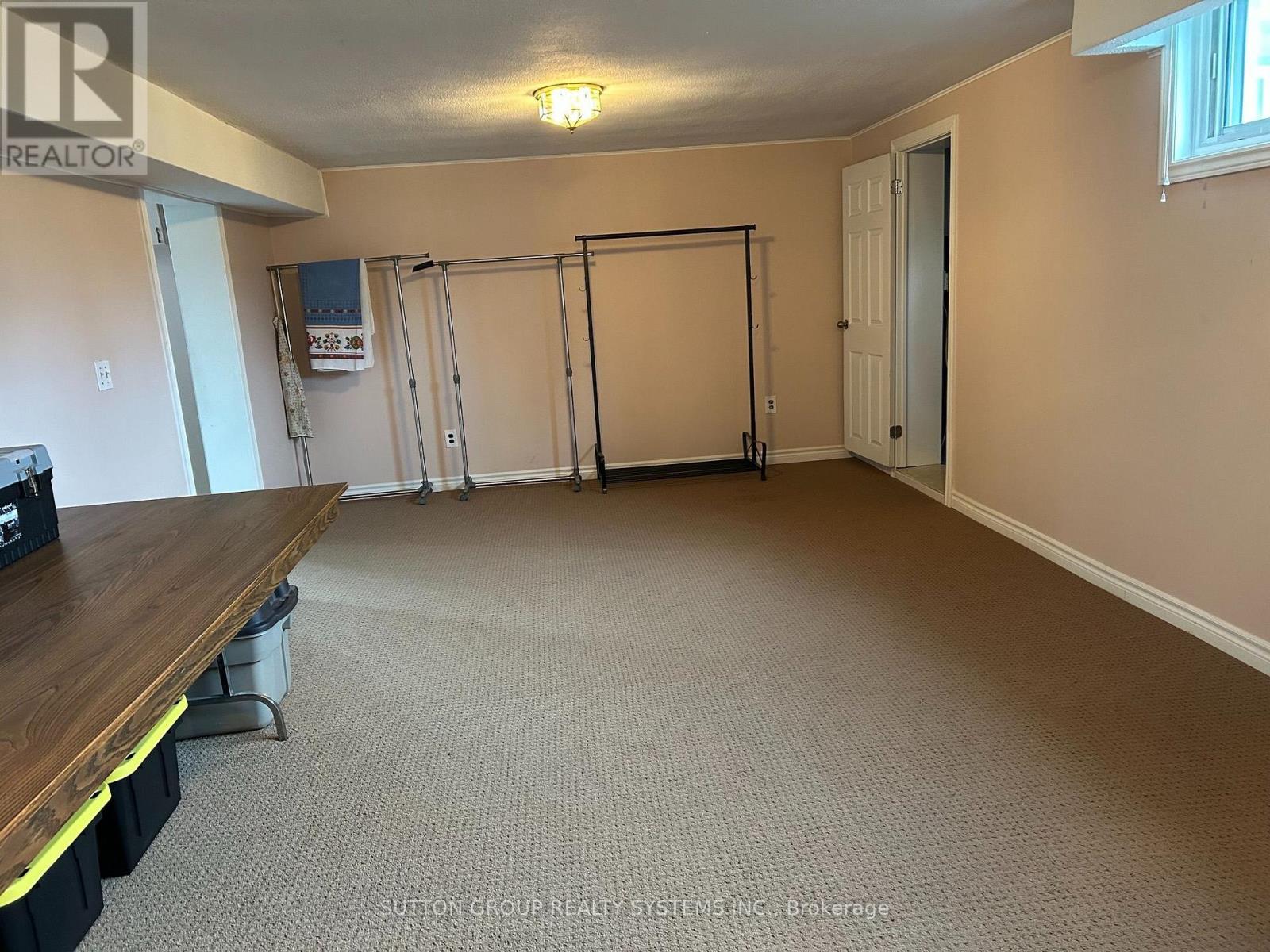 20 Taysham Crescent Property Photo 20