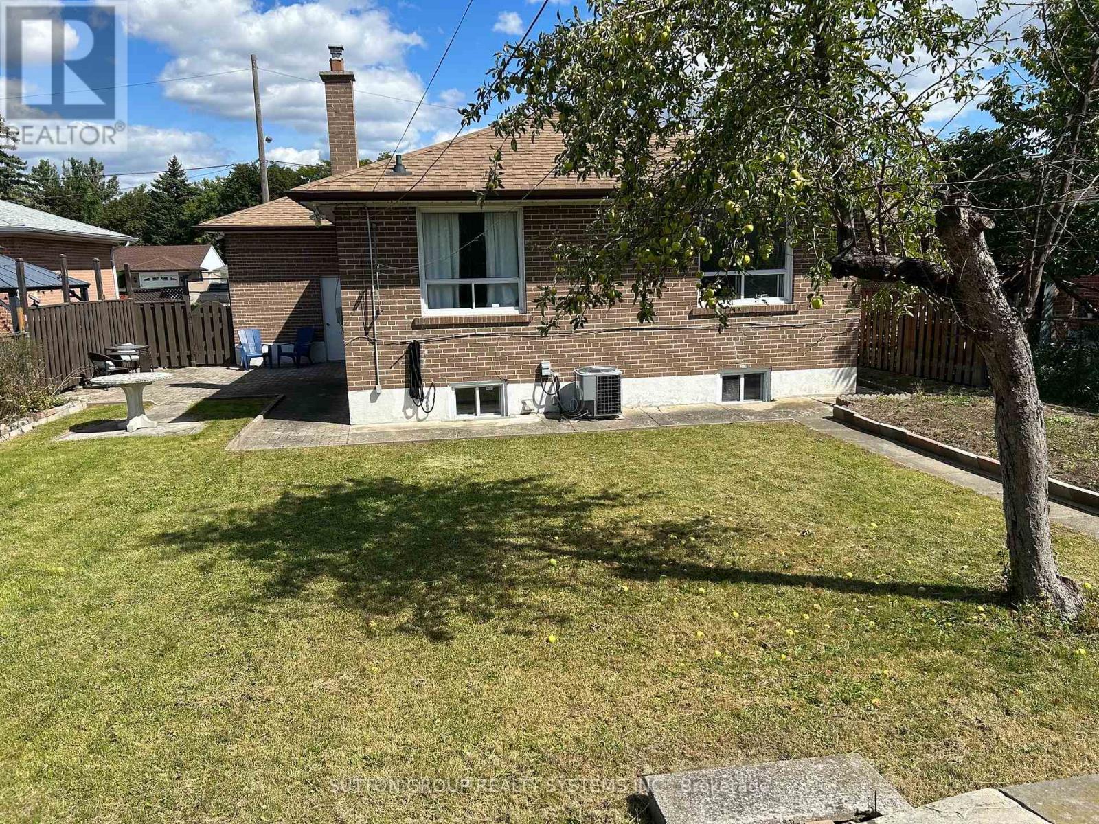 20 Taysham Crescent Property Photo 26