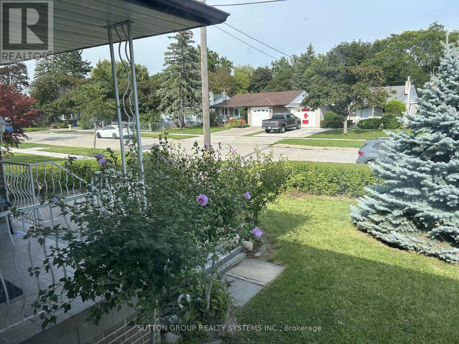 20 Taysham Crescent Property Photo 28