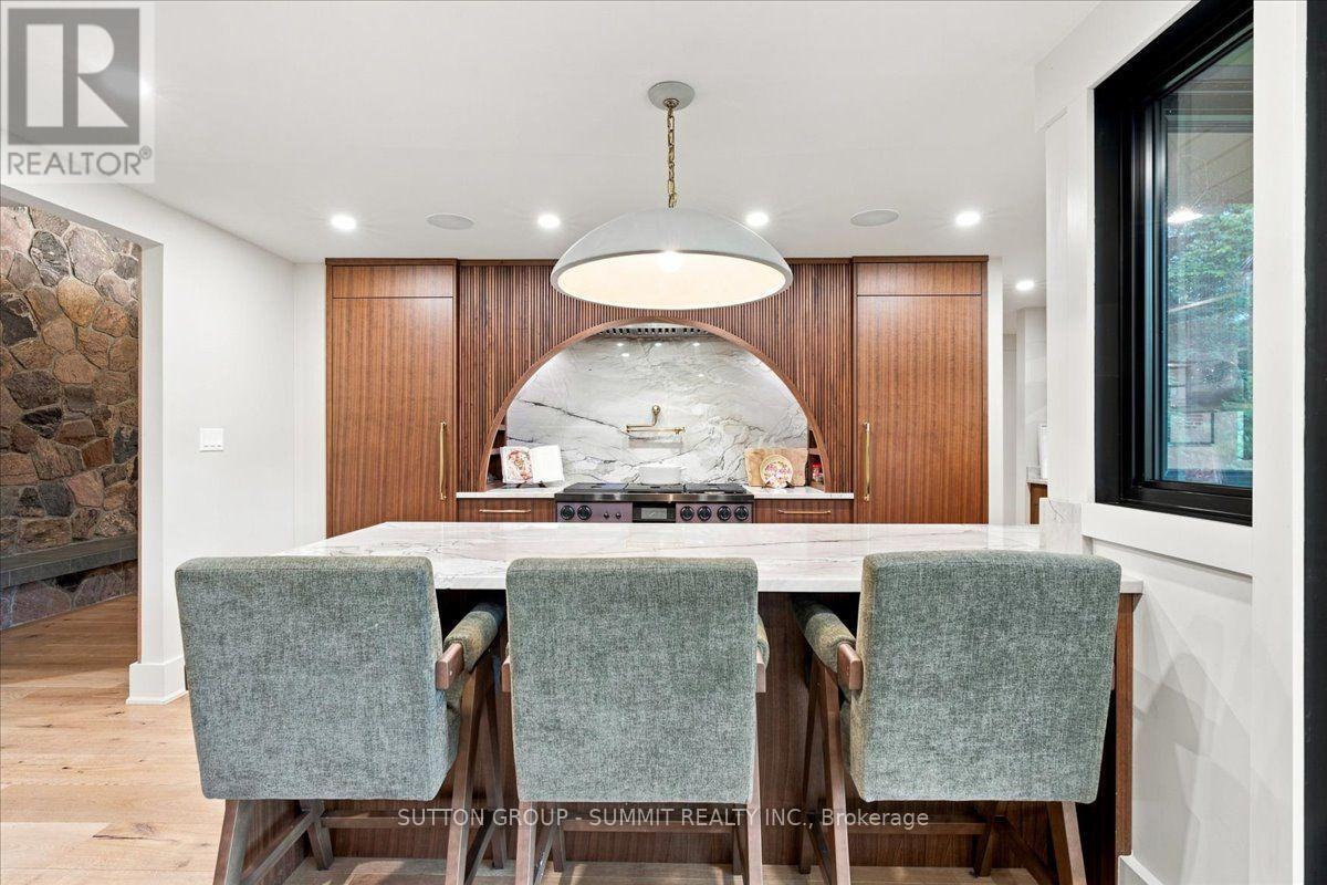 2510 Britannia Road Property Photo 15