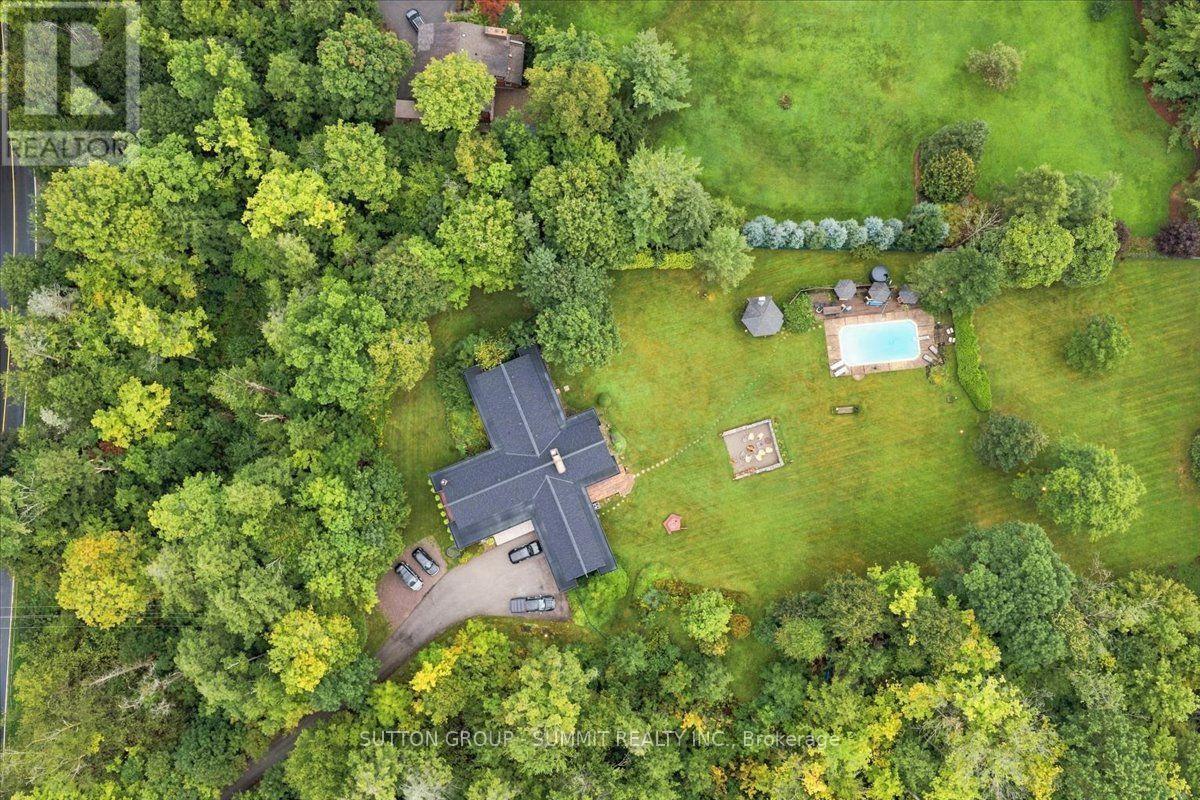 2510 Britannia Road Property Photo 43