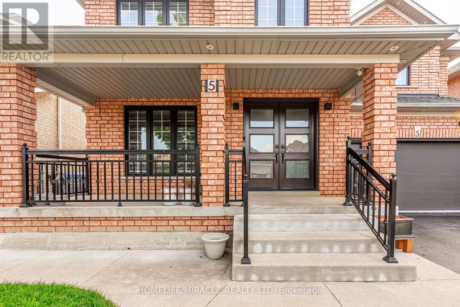 5 Octillo Boulevard Property Photo 4