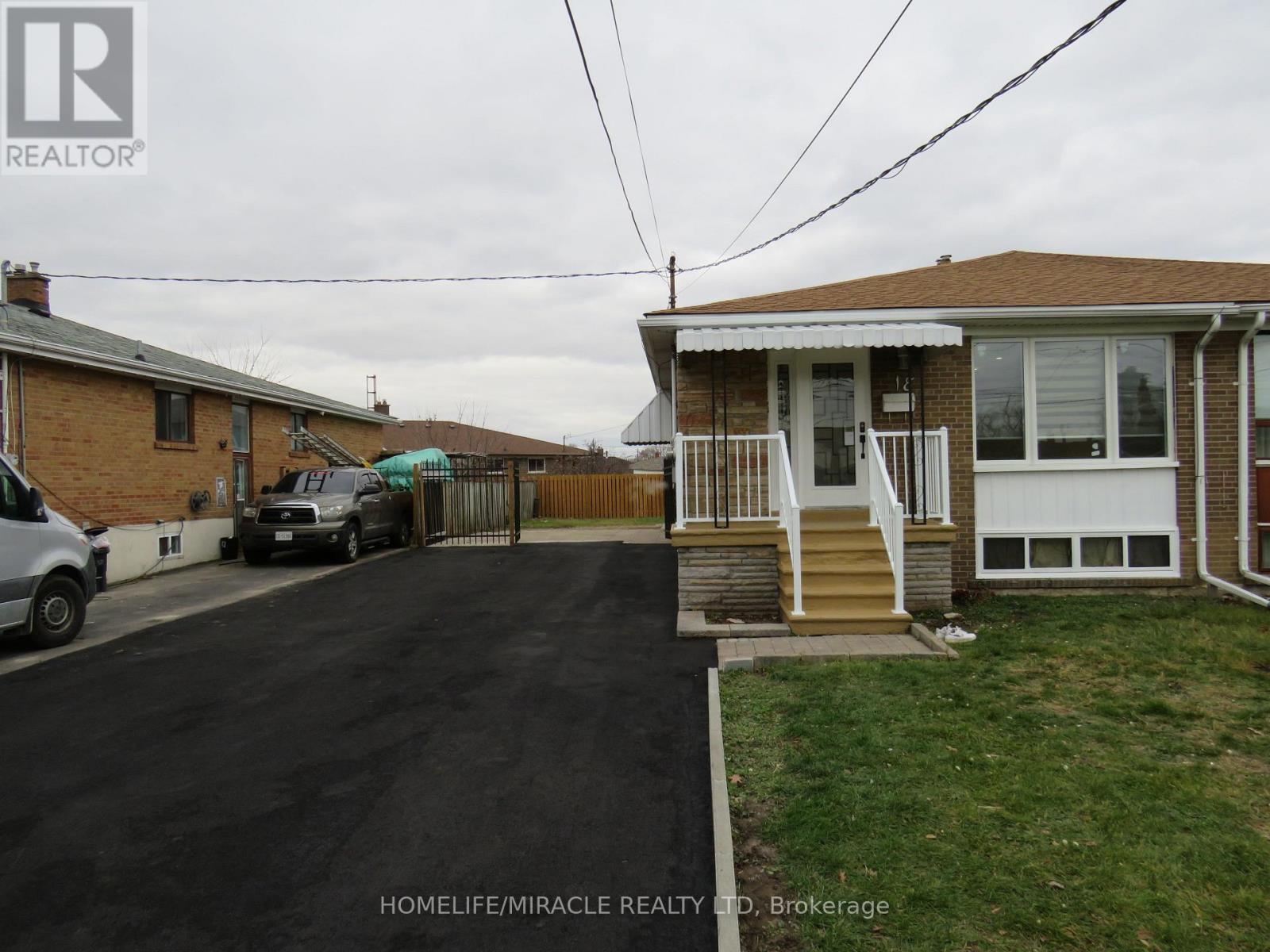 18 Rubydale Gardens Property Photo 2