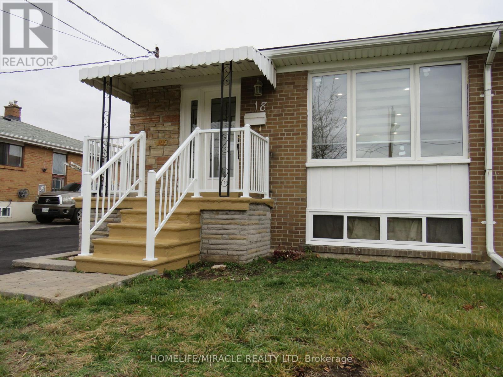 18 Rubydale Gardens Property Photo 3